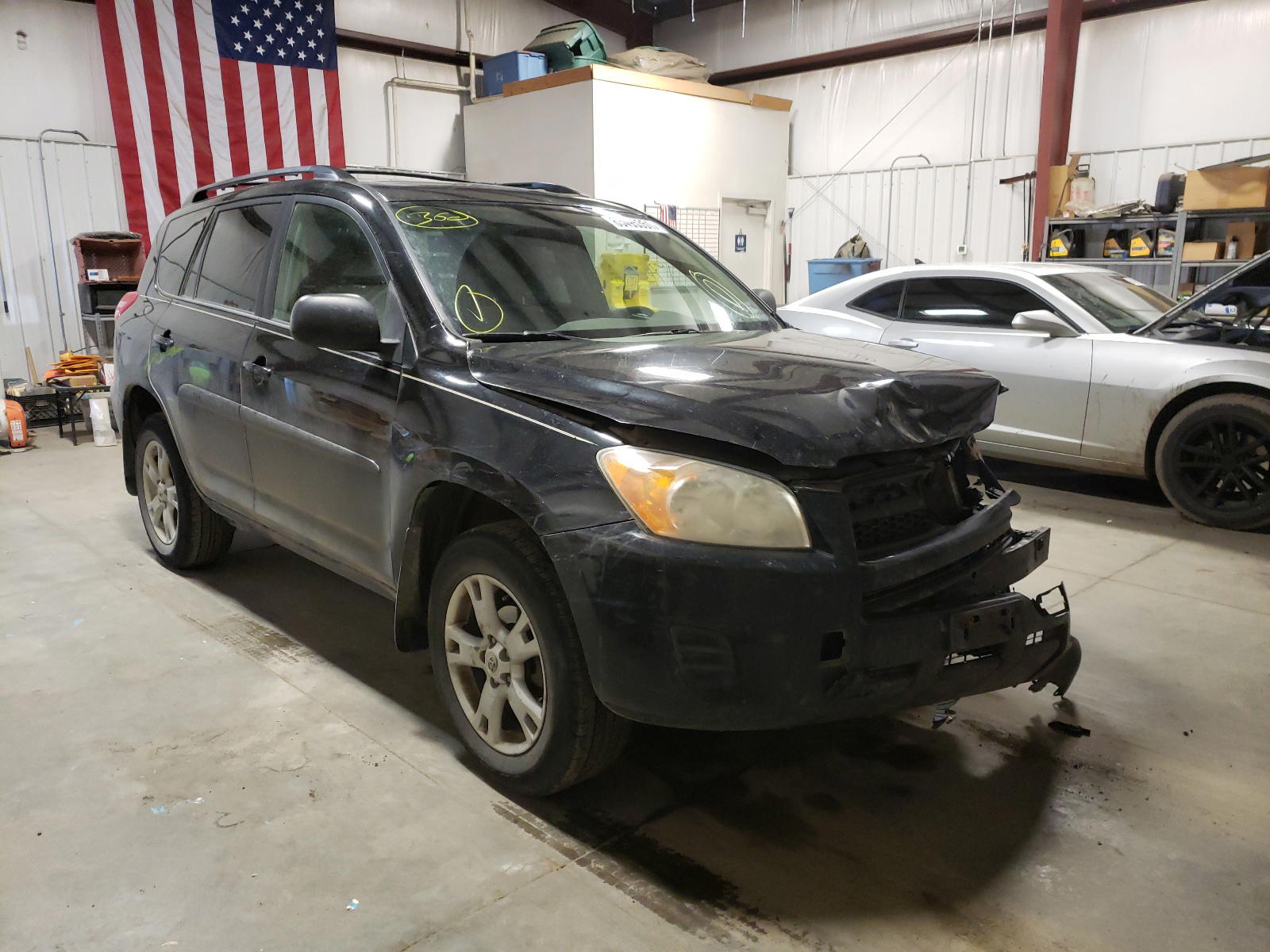 TOYOTA RAV4 2012 with VIN 2T3BF4DV5CW266201 - Photo from auction