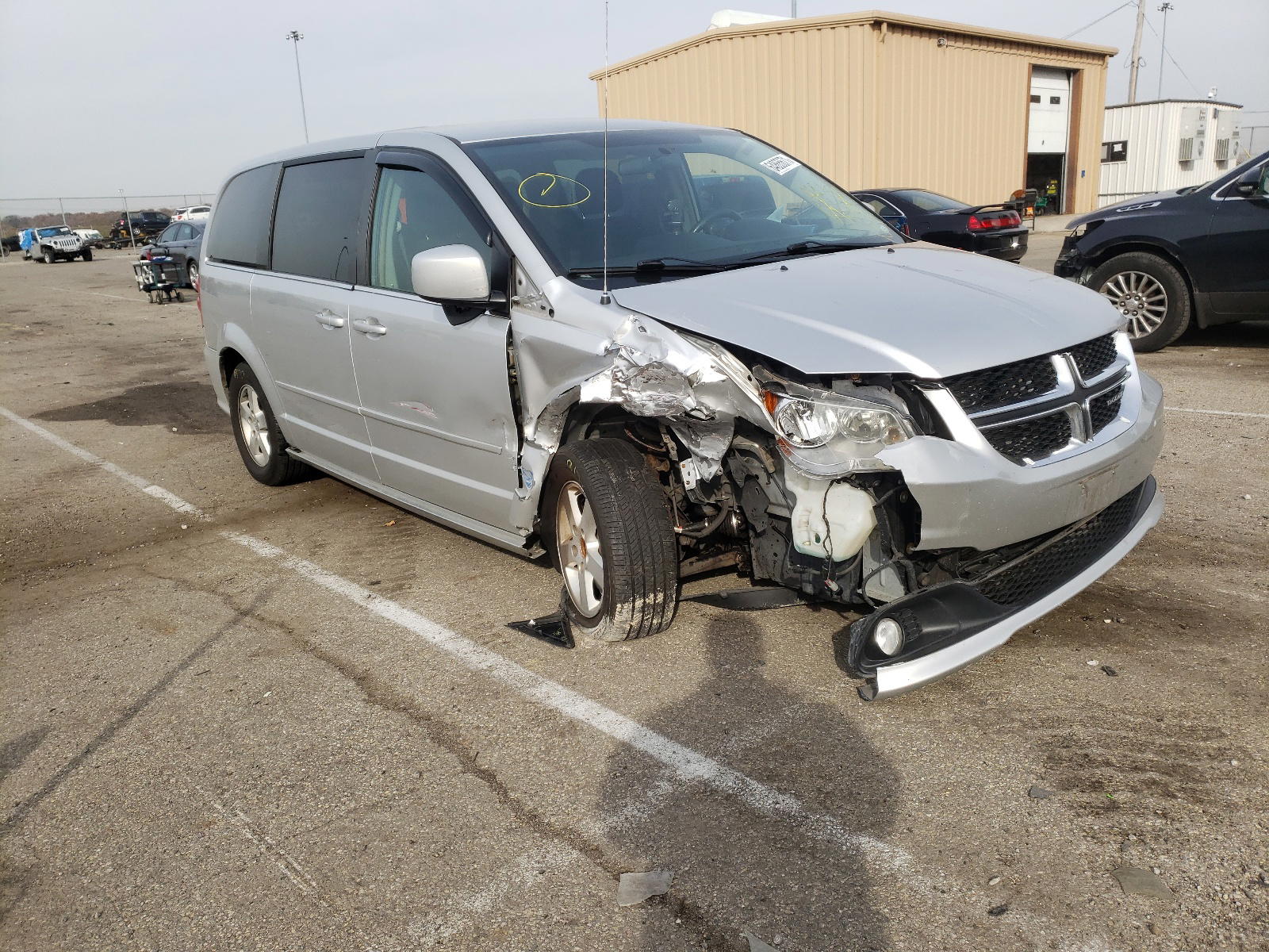 DODGE GRAND CARA 2012 with VIN 2C4RDGDG1CR105202 - Photo from auction