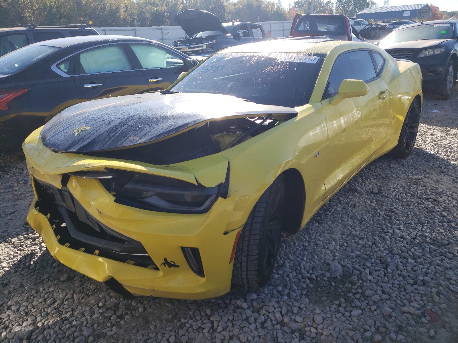 Photo 2 from auction – 2018 CHEVROLET CAMARO LT with VIN 1G1FB1RS2J0137885