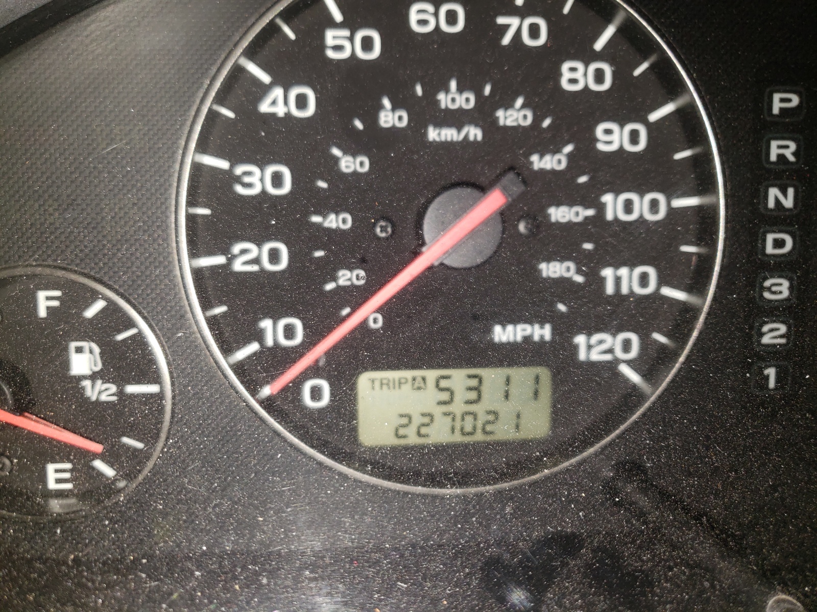 Photo 8 from auction – 2003 SUBARU LEGACY OUT with VIN 4S3BH806837604217