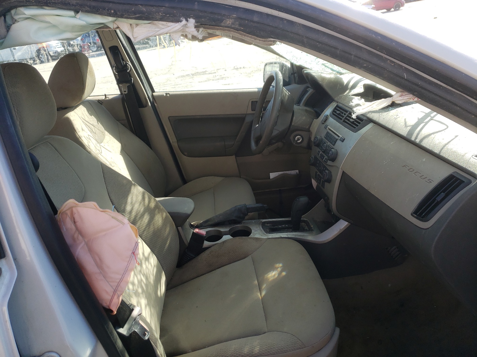 Photo 5 from auction – 2009 FORD FOCUS S with VIN 1FAHP34N39W270037