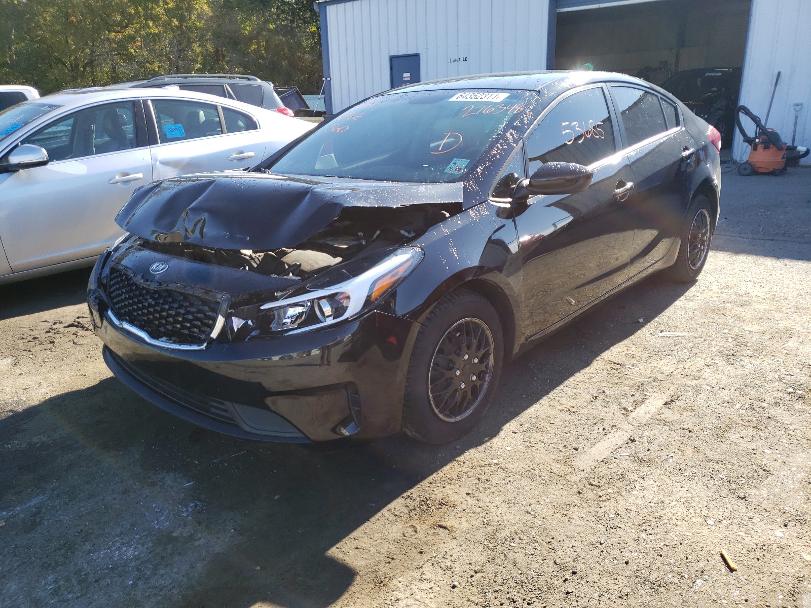 Photo 2 from auction – 2018 KIA FORTE LX with VIN 3KPFK4A73JE276348