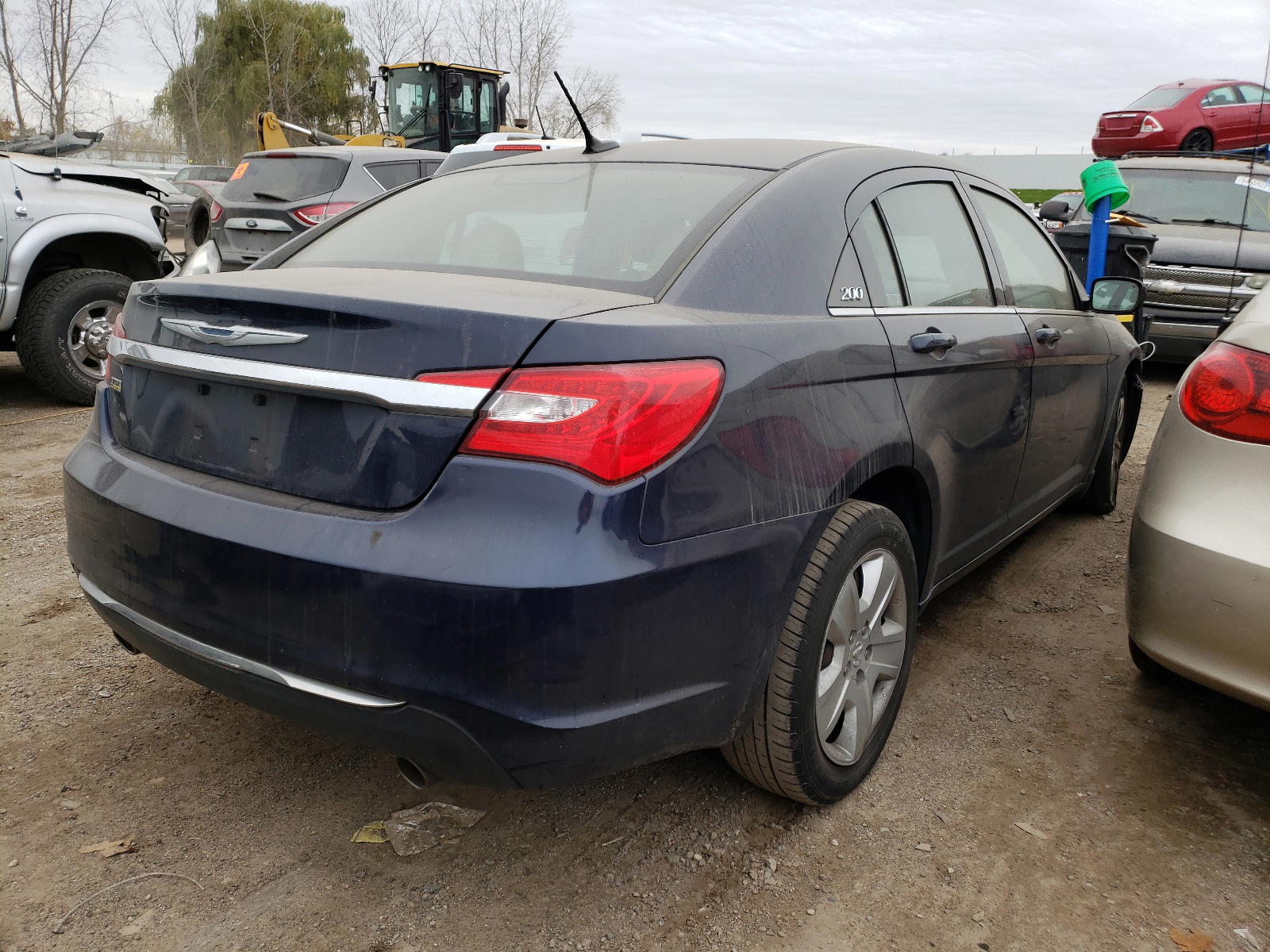 Photo 4 from auction – 2013 CHRYSLER 200 LX with VIN 1C3CCBAG5DN559388