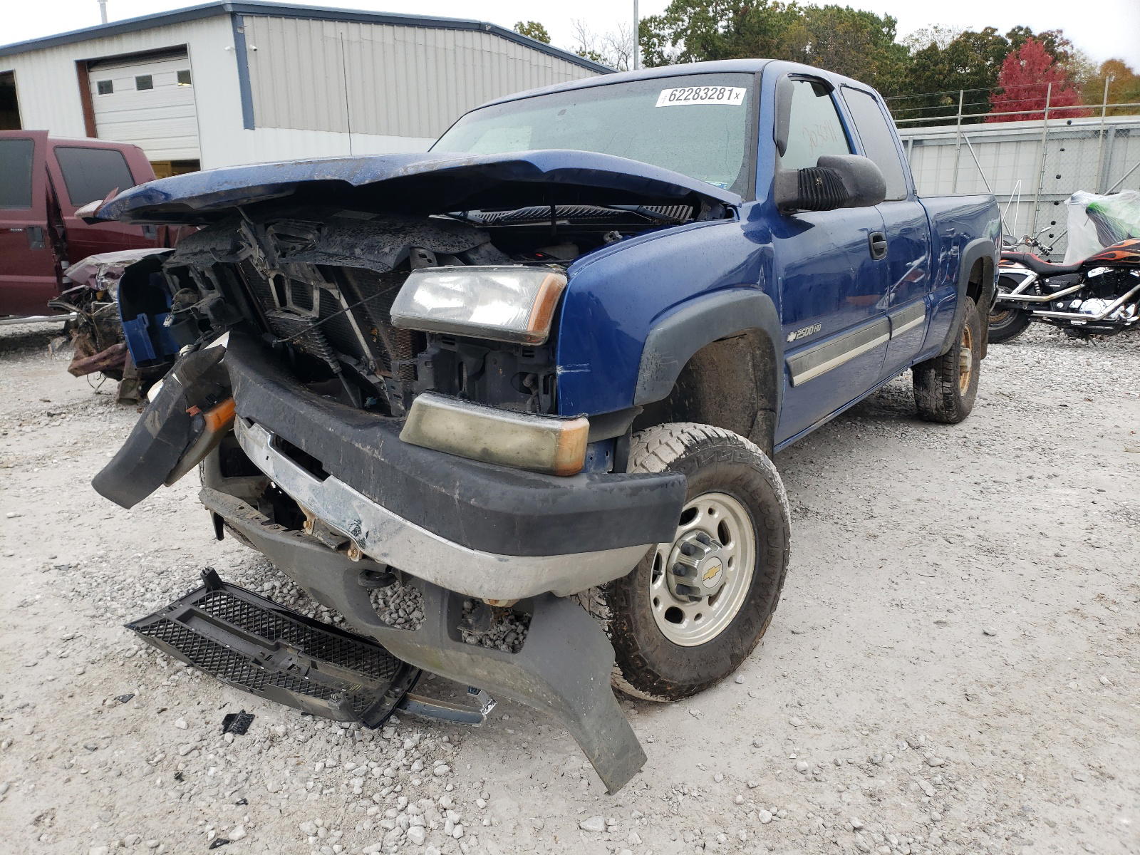 Photo 2 from auction – 2003 CHEVROLET SILVERADO with VIN 1GCHK29U43E194697