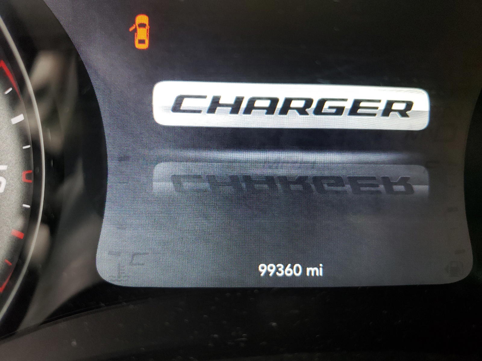 Photo 8 from auction – 2016 DODGE CHARGER SE with VIN 2C3CDXBG2GH319155