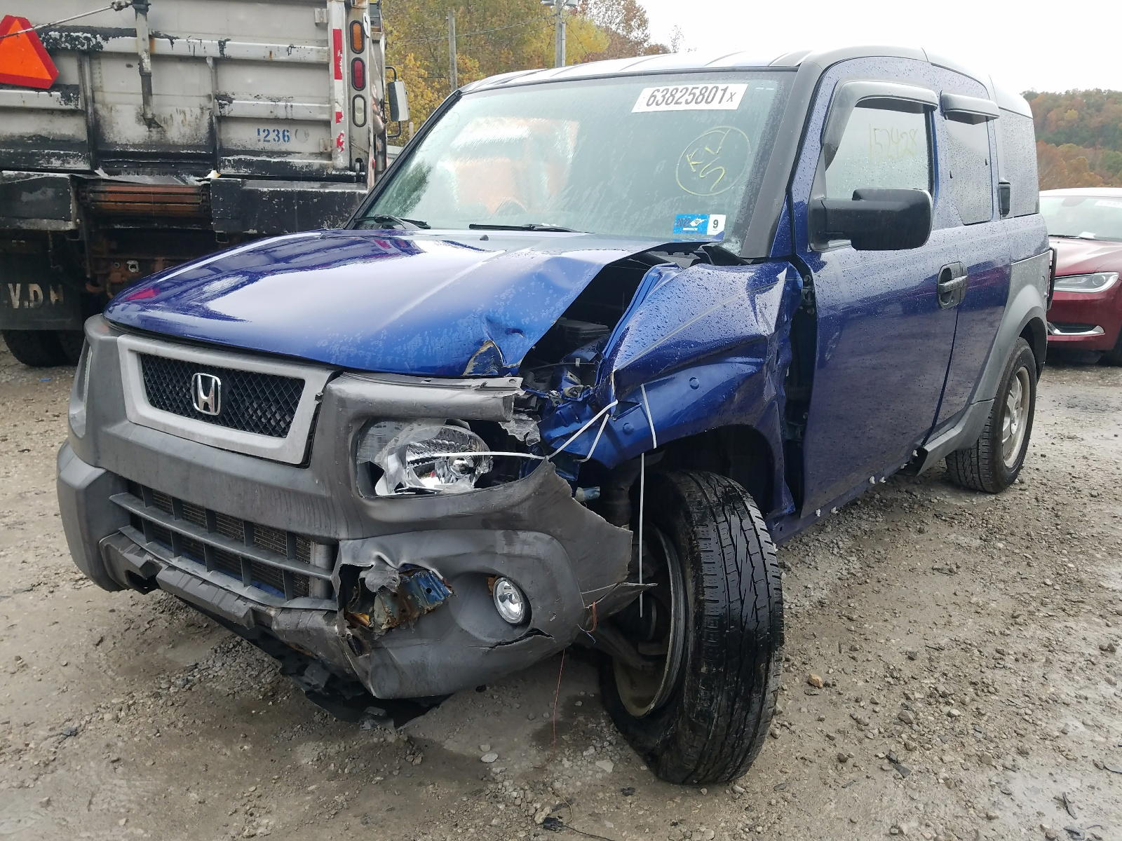Photo 2 from auction – 2004 HONDA ELEMENT LX with VIN 5J6YH18324L009359