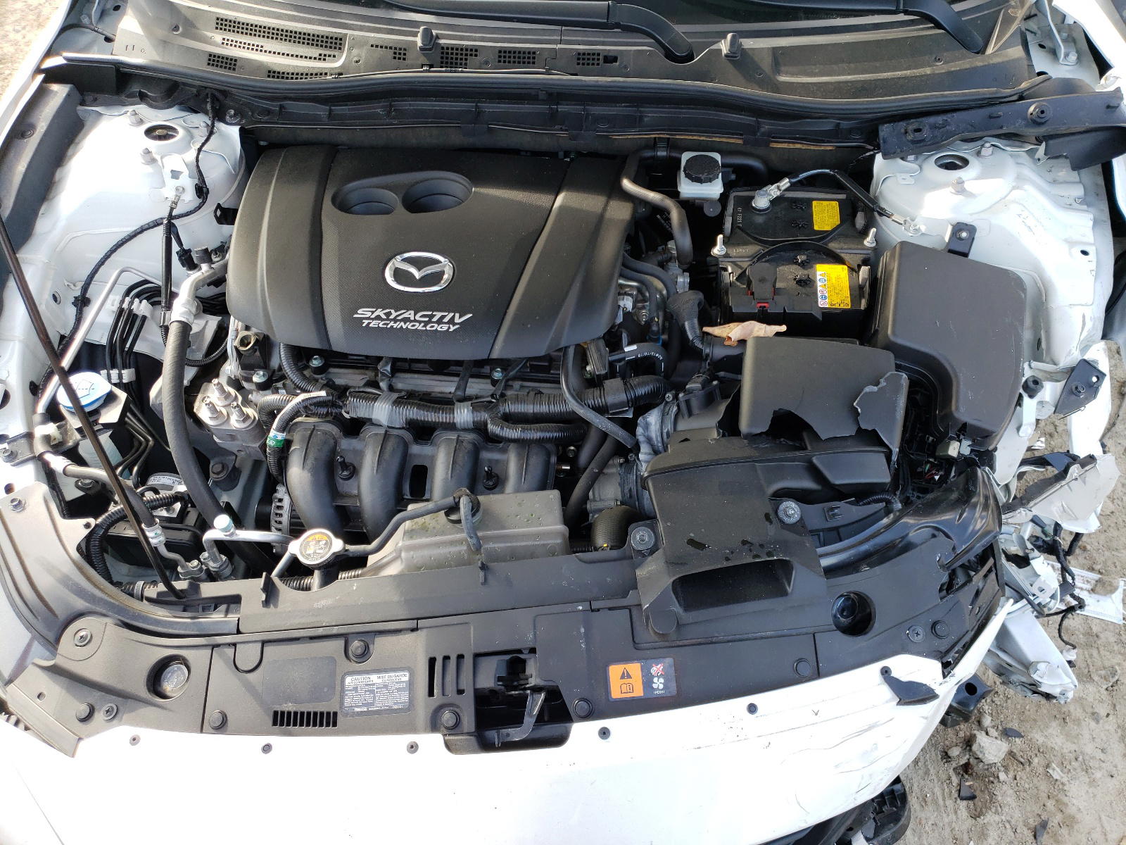 Photo 7 from auction – 2014 MAZDA 3 TOURING with VIN JM1BM1V73E1156771