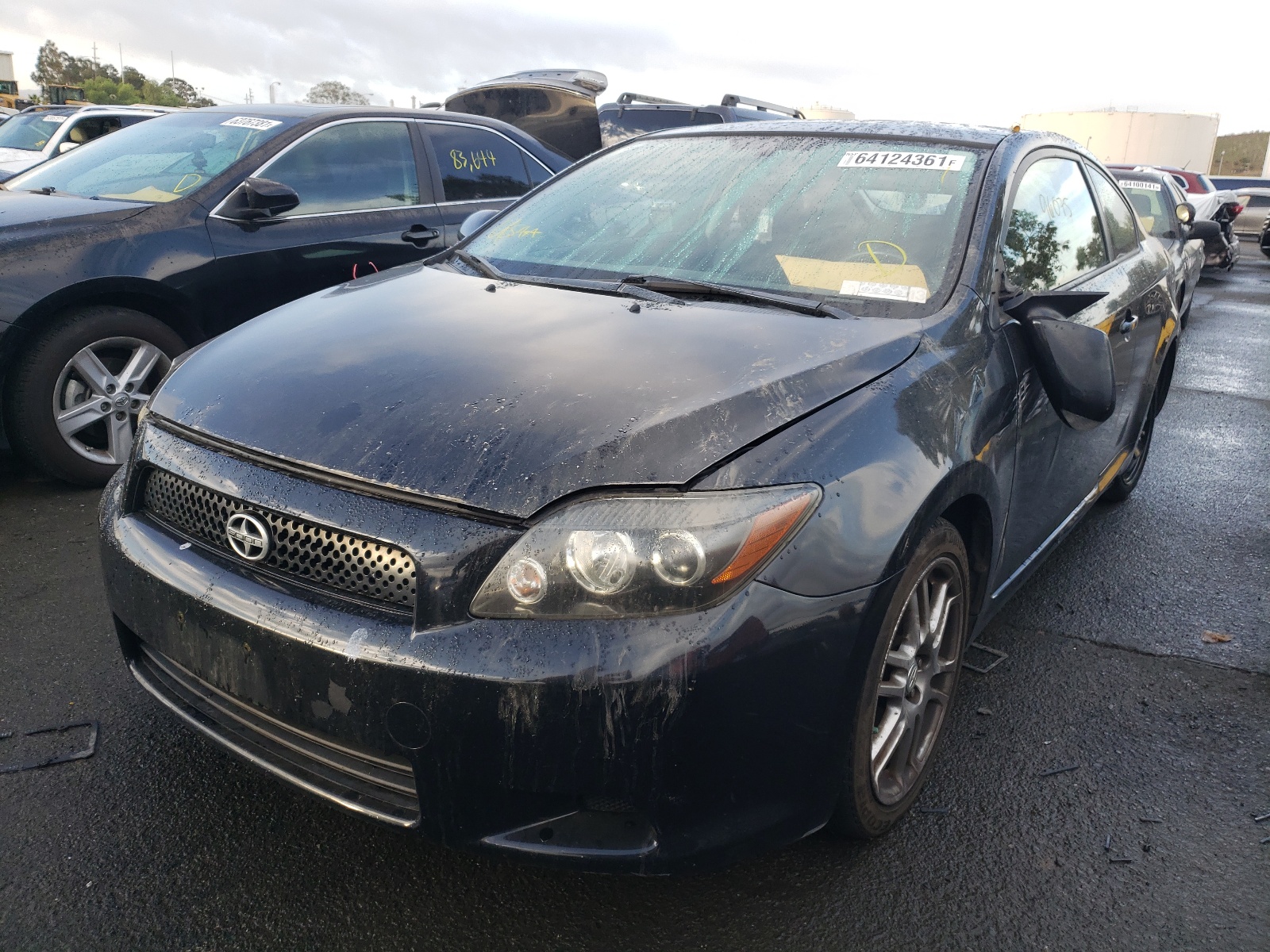Photo 2 from auction – 2010 TOYOTA SCION TC with VIN JTKDE3B73A0320017
