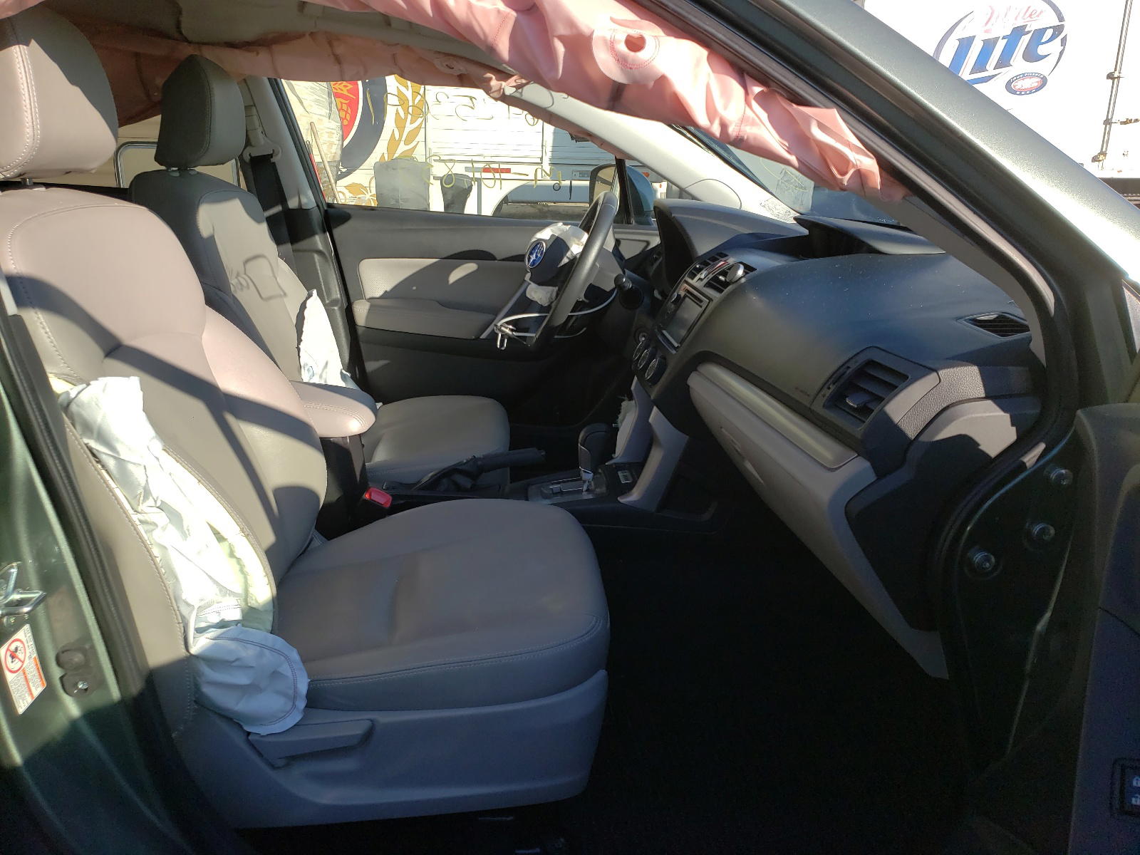 Photo 5 from auction – 2015 SUBARU FORESTER 2 with VIN JF2SJARCXFH418618