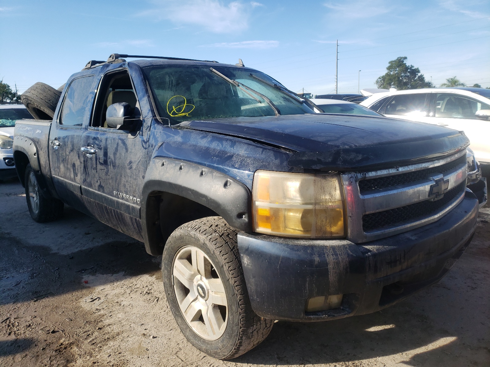 CHEVROLET SILVERADO 2007 مع رقم تعريف المركبة 2GCEK13M471554189 - صورة من المزاد