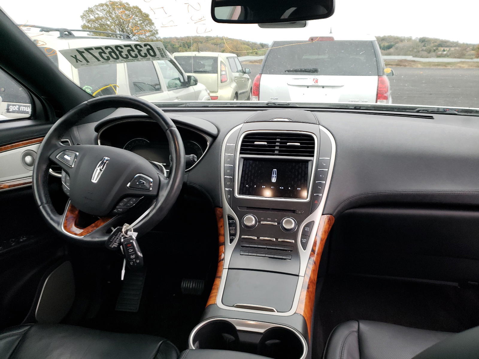 Photo 9 from auction – 2016 LINCOLN MKX RESERV with VIN 2LMTJ8LR3GBL74405