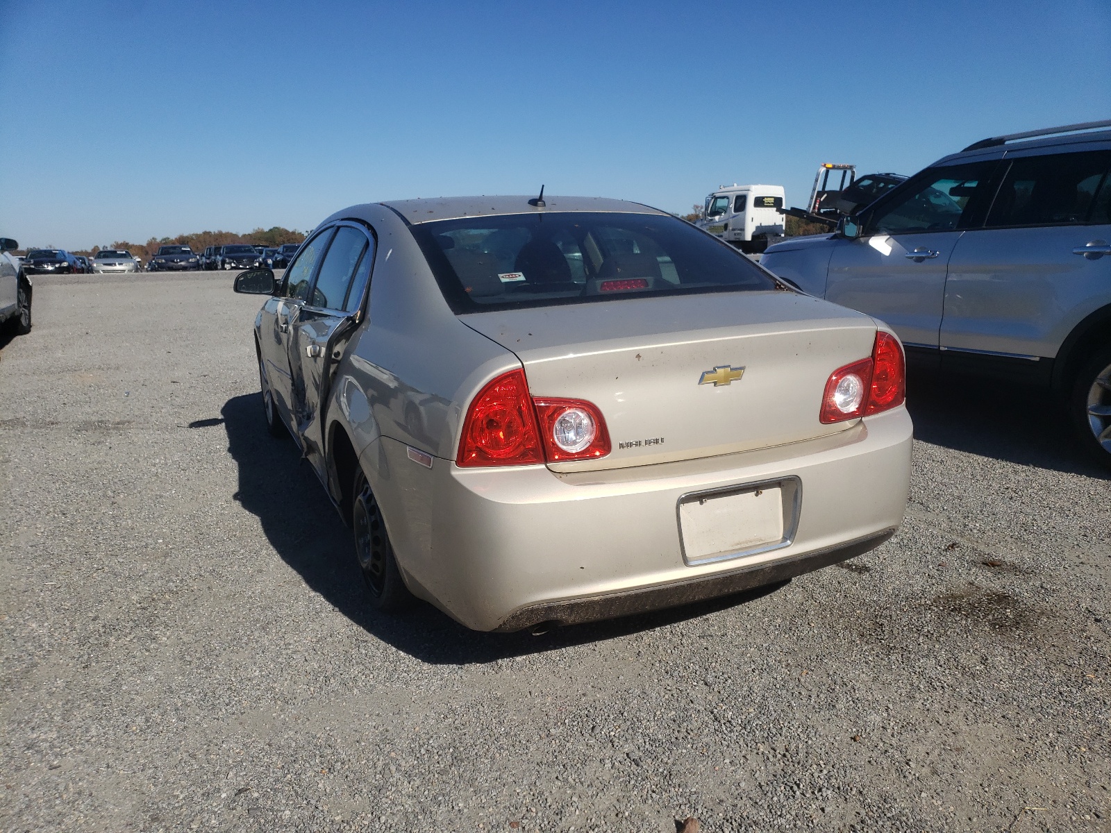 Photo 3 from auction – 2010 CHEVROLET MALIBU LS with VIN 1G1ZB5EB6AF267319
