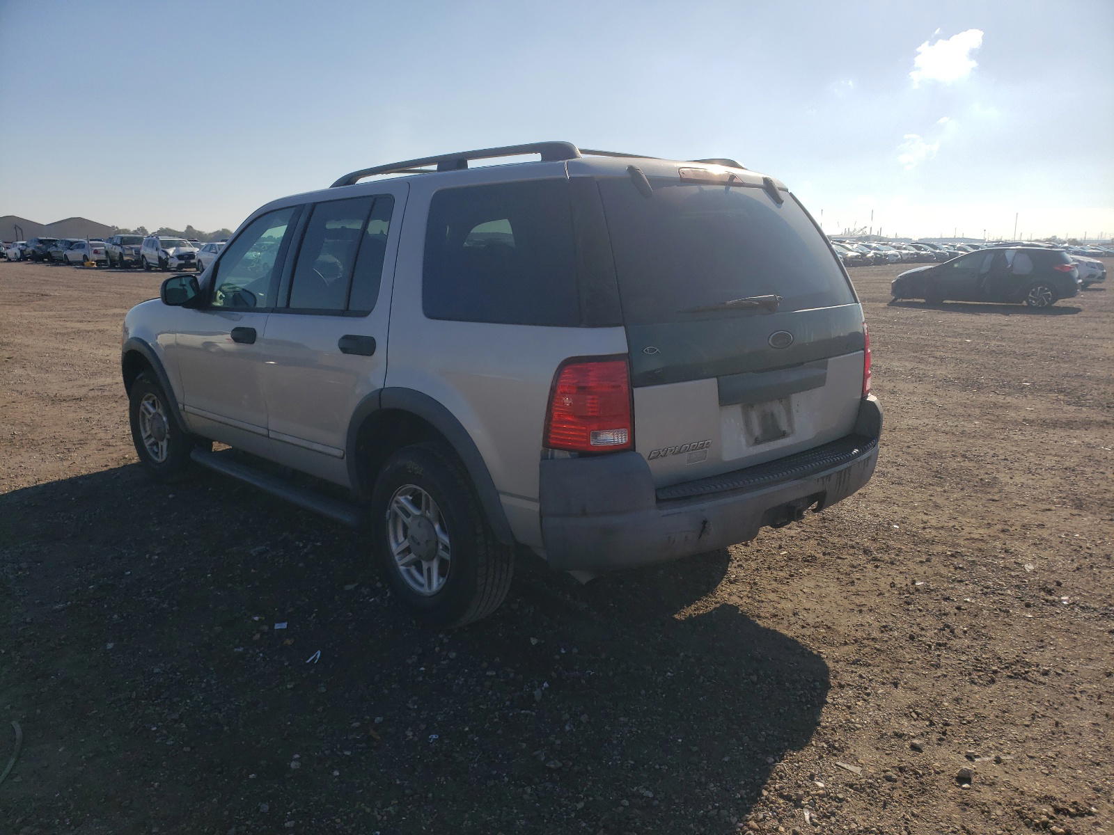 Photo 3 from auction – 2003 FORD EXPLORER X with VIN 1FMZU62K33ZB05835