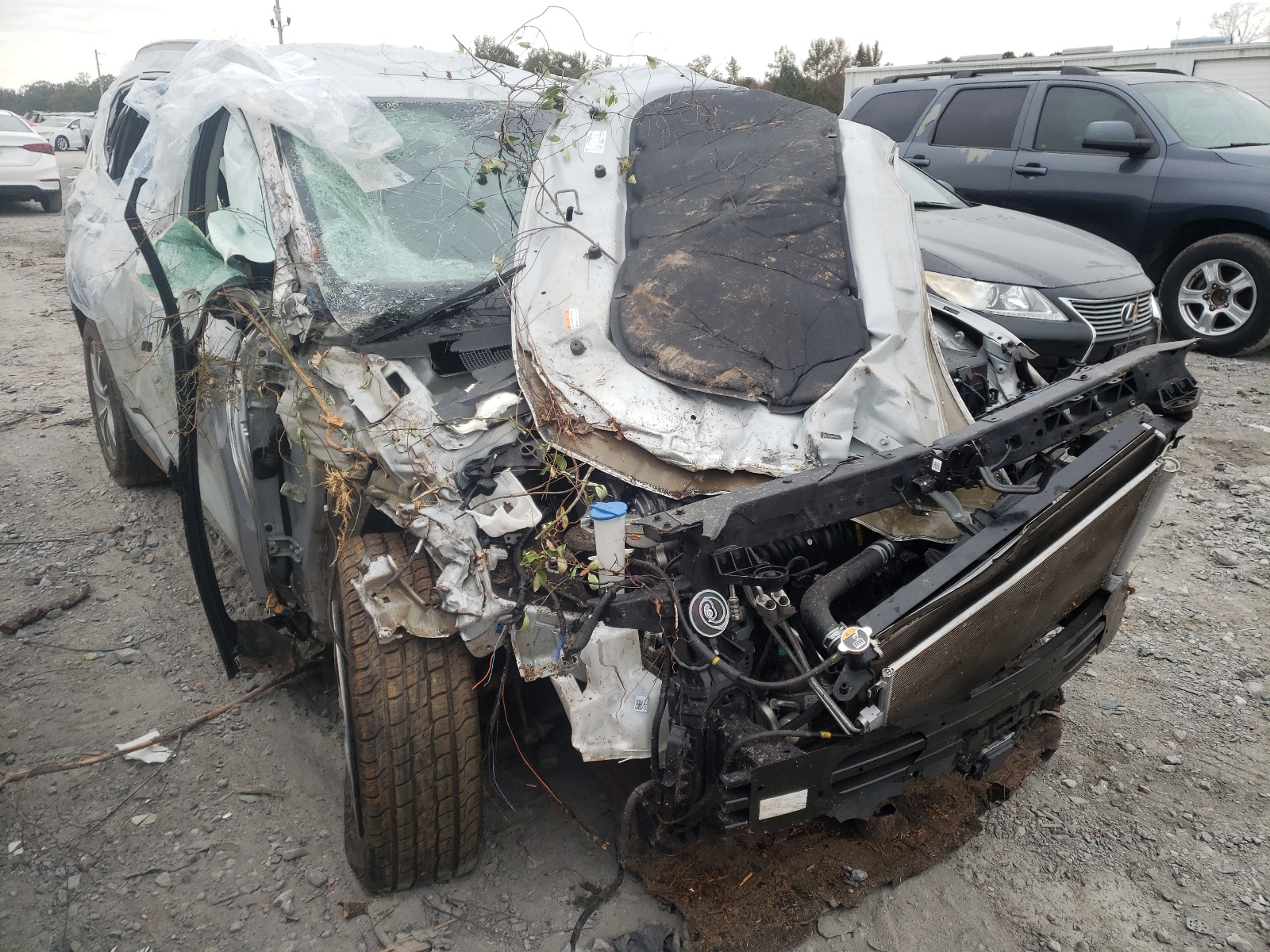 Photo 9 from auction – 2019 HYUNDAI SANTA FE S with VIN 5NMS33AD3KH070078