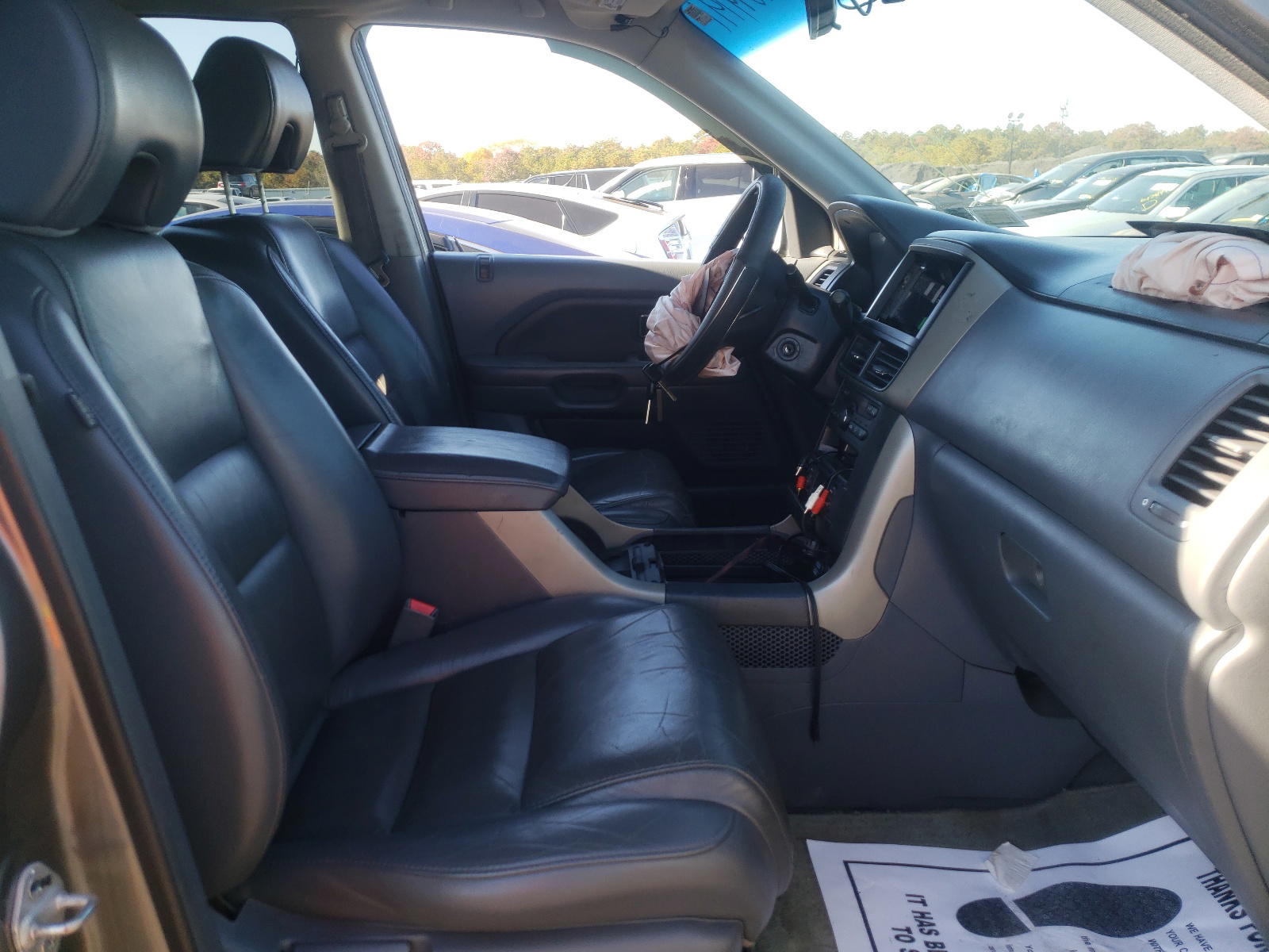 Photo 5 from auction – 2007 HONDA PILOT EXL with VIN 5FNYF18667B004906