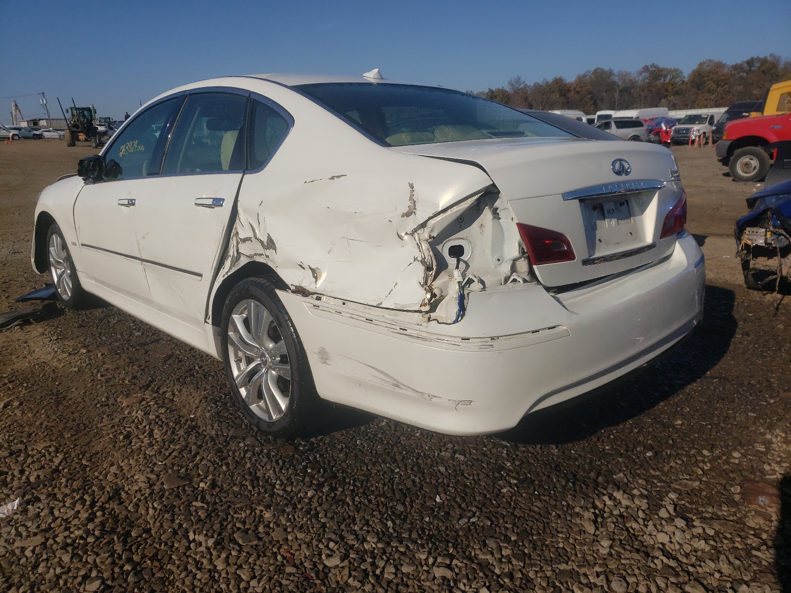 Photo 3 from auction – 2010 INFINITI M35 BASE with VIN JN1CY0AR3AM961840