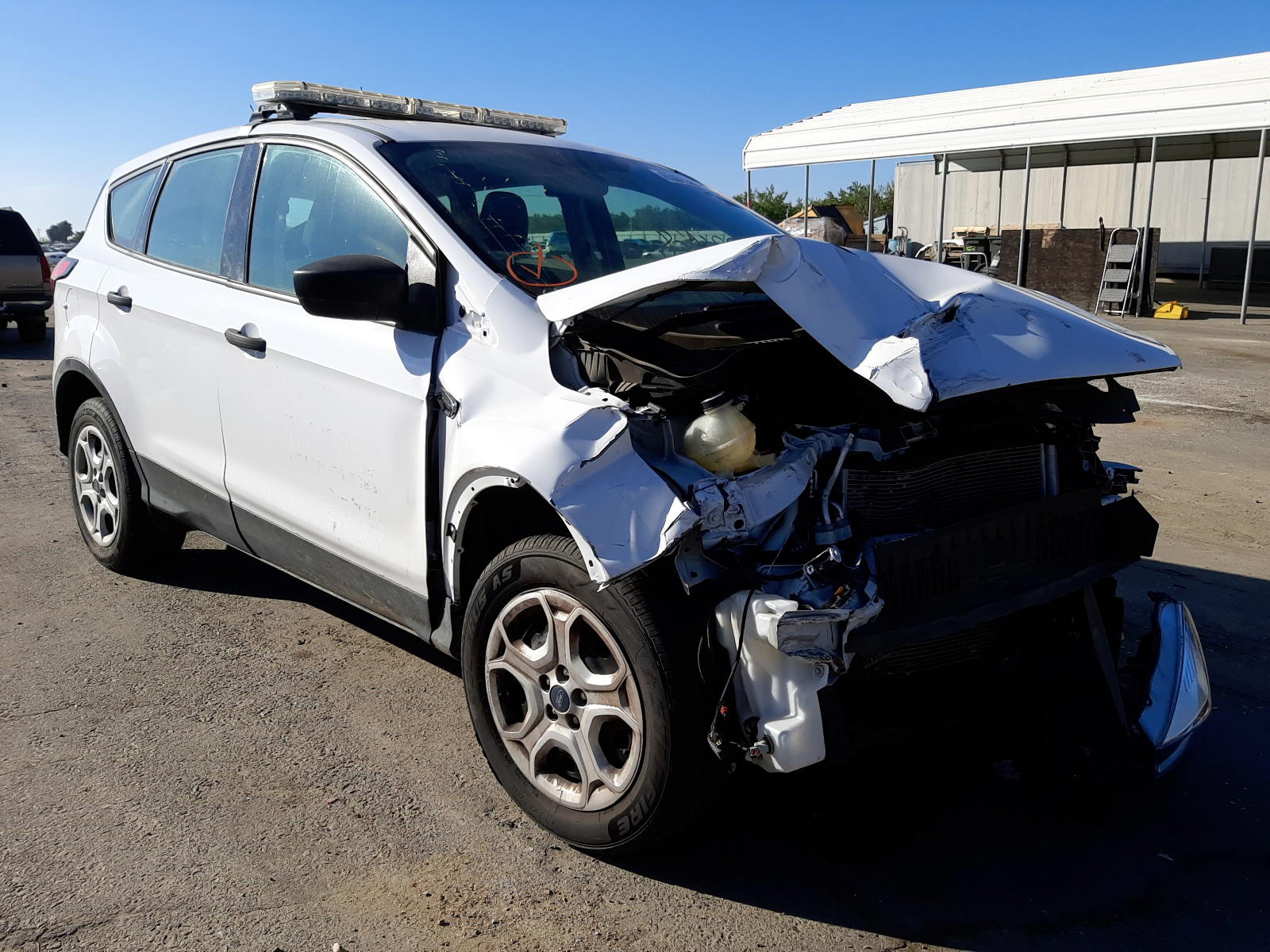 FORD ESCAPE S 2019 with VIN 1FMCU0F78KUB68577 - Photo from auction