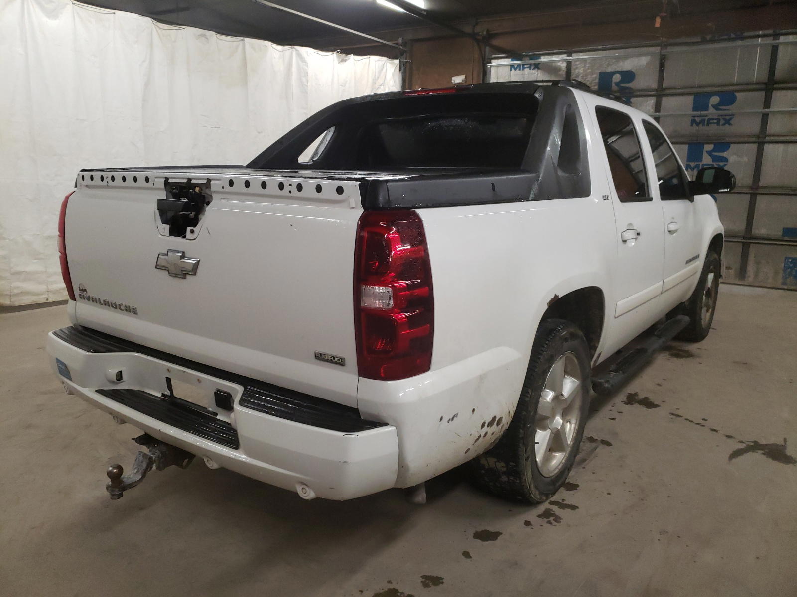 Photo 4 from auction – 2007 CHEVROLET AVALANCHE with VIN 3GNFK12307G263393