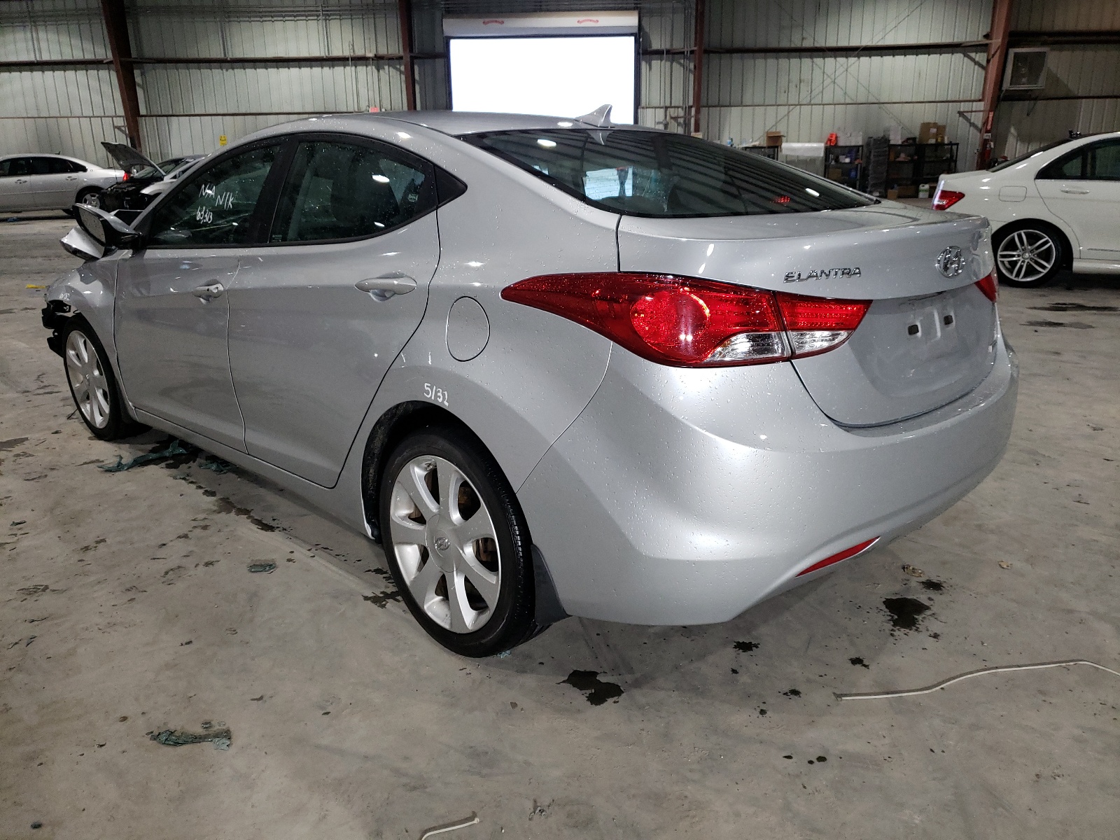 Photo 3 from auction – 2013 HYUNDAI ELANTRA GL with VIN 5NPDH4AE2DH229283