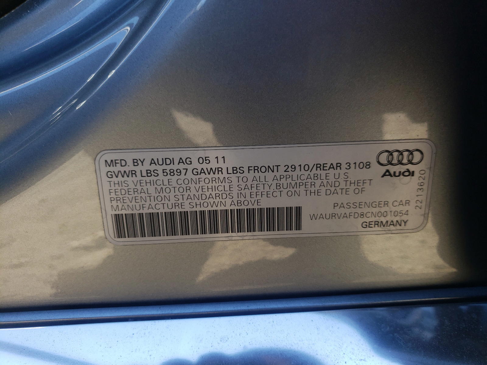 Photo 10 from auction – 2012 AUDI A8 L QUATT with VIN WAURVAFD8CN001054