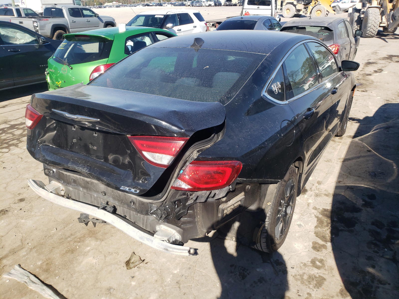 Photo 4 from auction – 2016 CHRYSLER 200 LIMITE with VIN 1C3CCCAB2GN139165