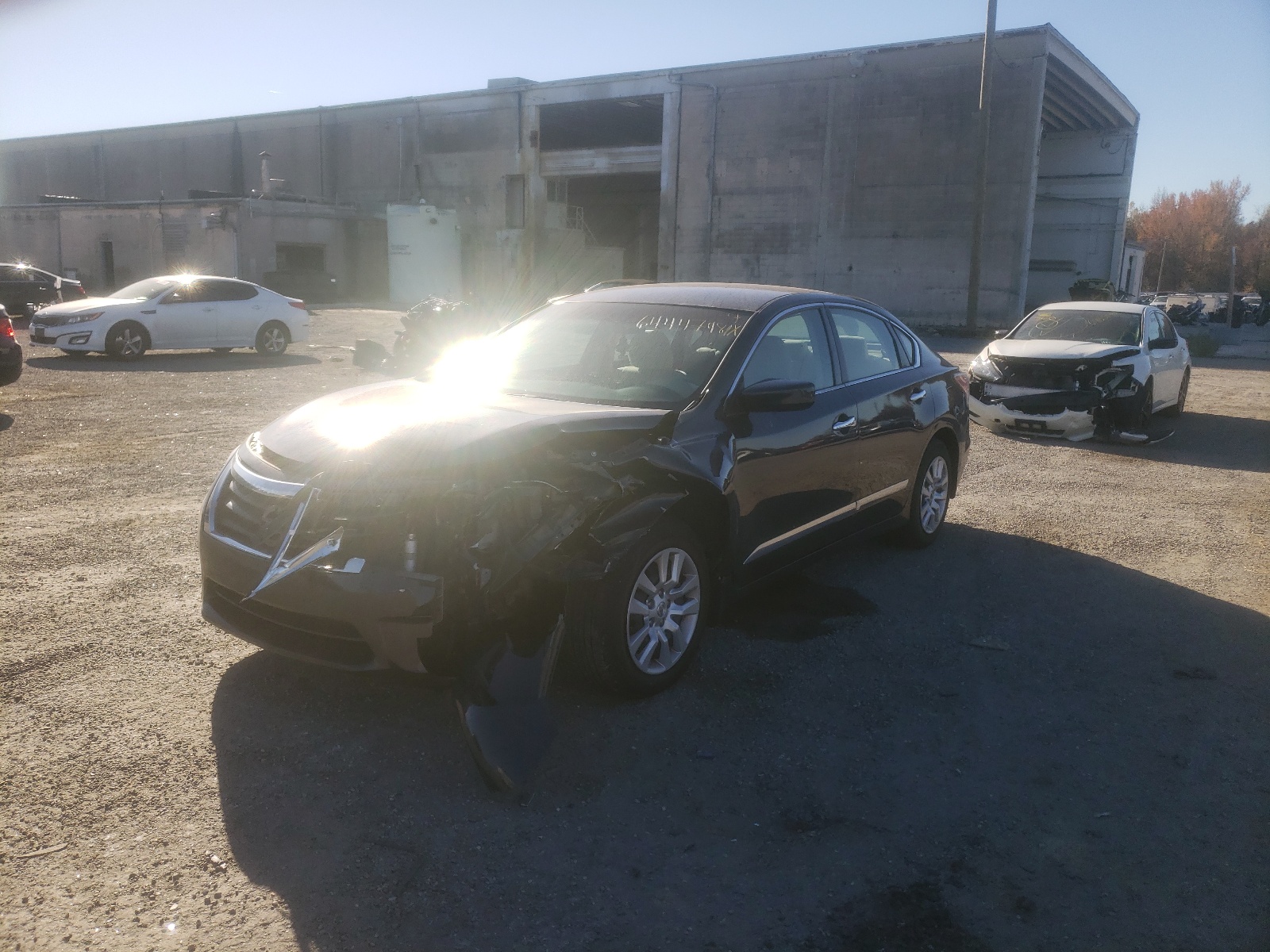 Photo 2 from auction – 2015 NISSAN ALTIMA 2.5 with VIN 1N4AL3AP4FN304314