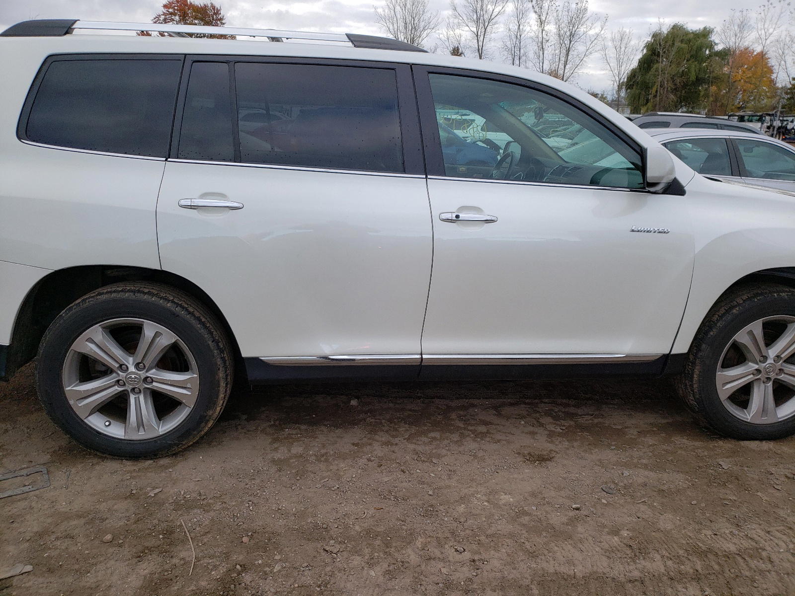 Photo 9 from auction – 2013 TOYOTA HIGHLANDER with VIN 5TDDK3EH3DS225348
