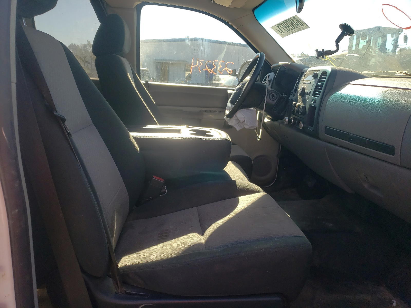 Photo 5 from auction – 2009 GMC SIERRA C15 with VIN 1GTEC19059E131883