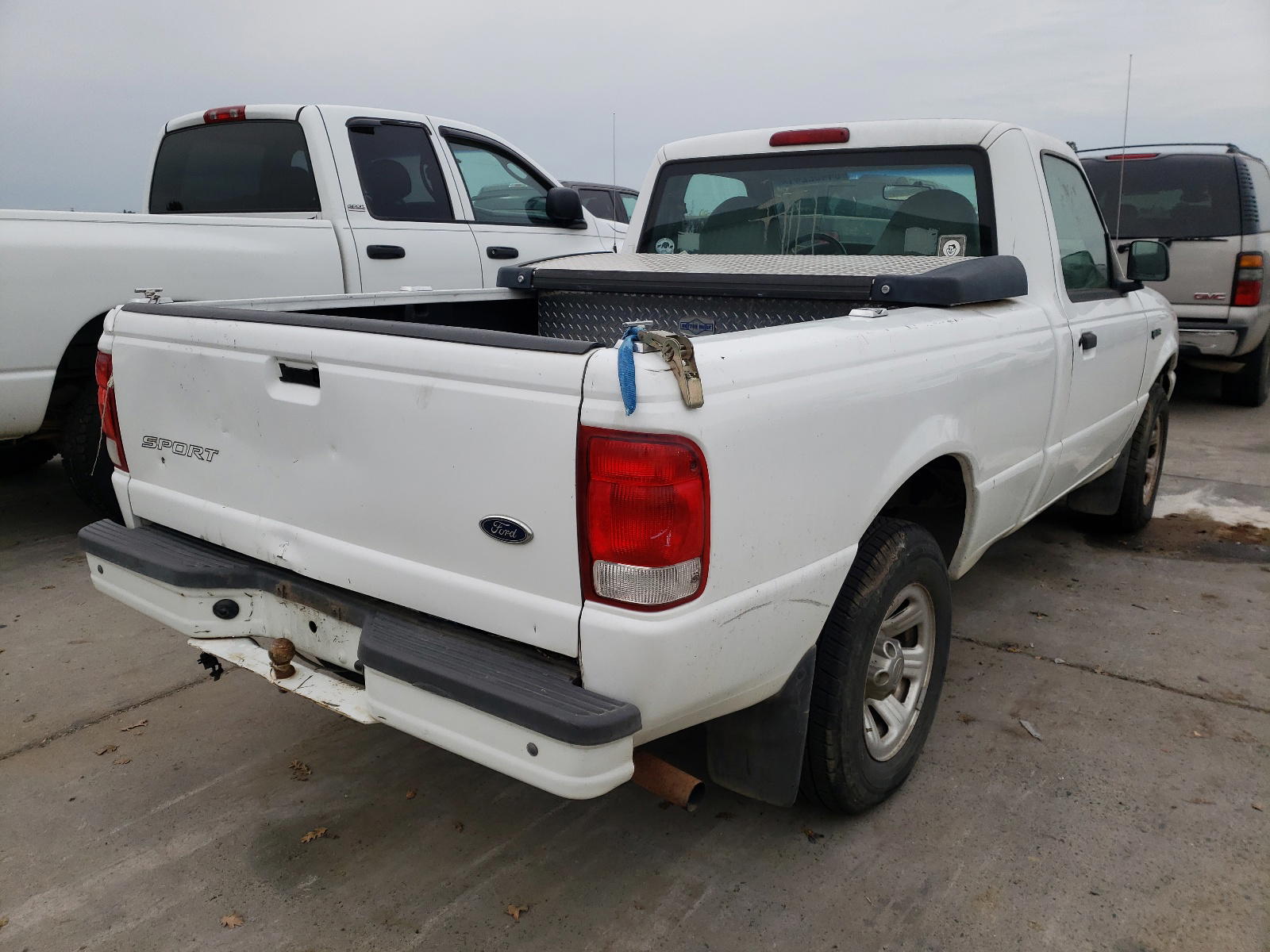 Photo 4 from auction – 2000 FORD RANGER with VIN 1FTYR10C7YPB38159