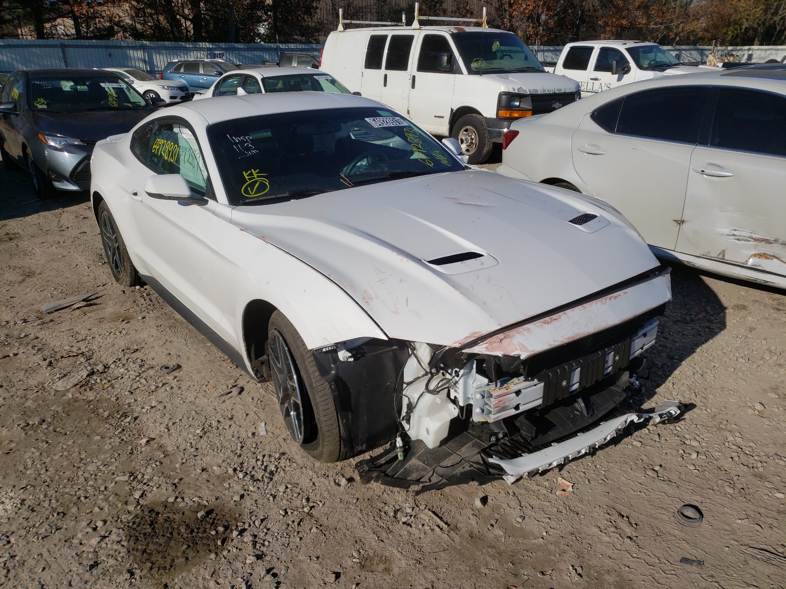 FORD MUSTANG 2020 with VIN 1FA6P8TH9L5136811 - Photo from auction