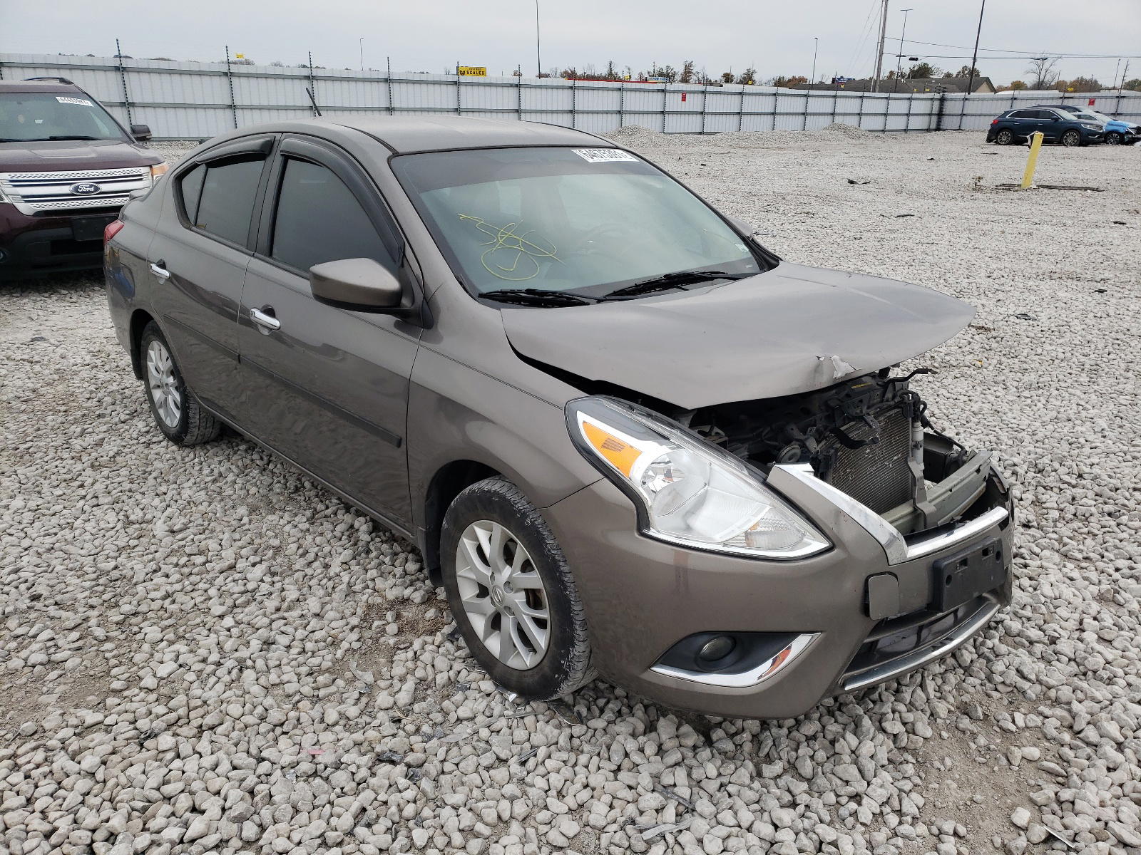 NISSAN VERSA S 2017 with VIN 3N1CN7AP1HL809897 - Photo from auction