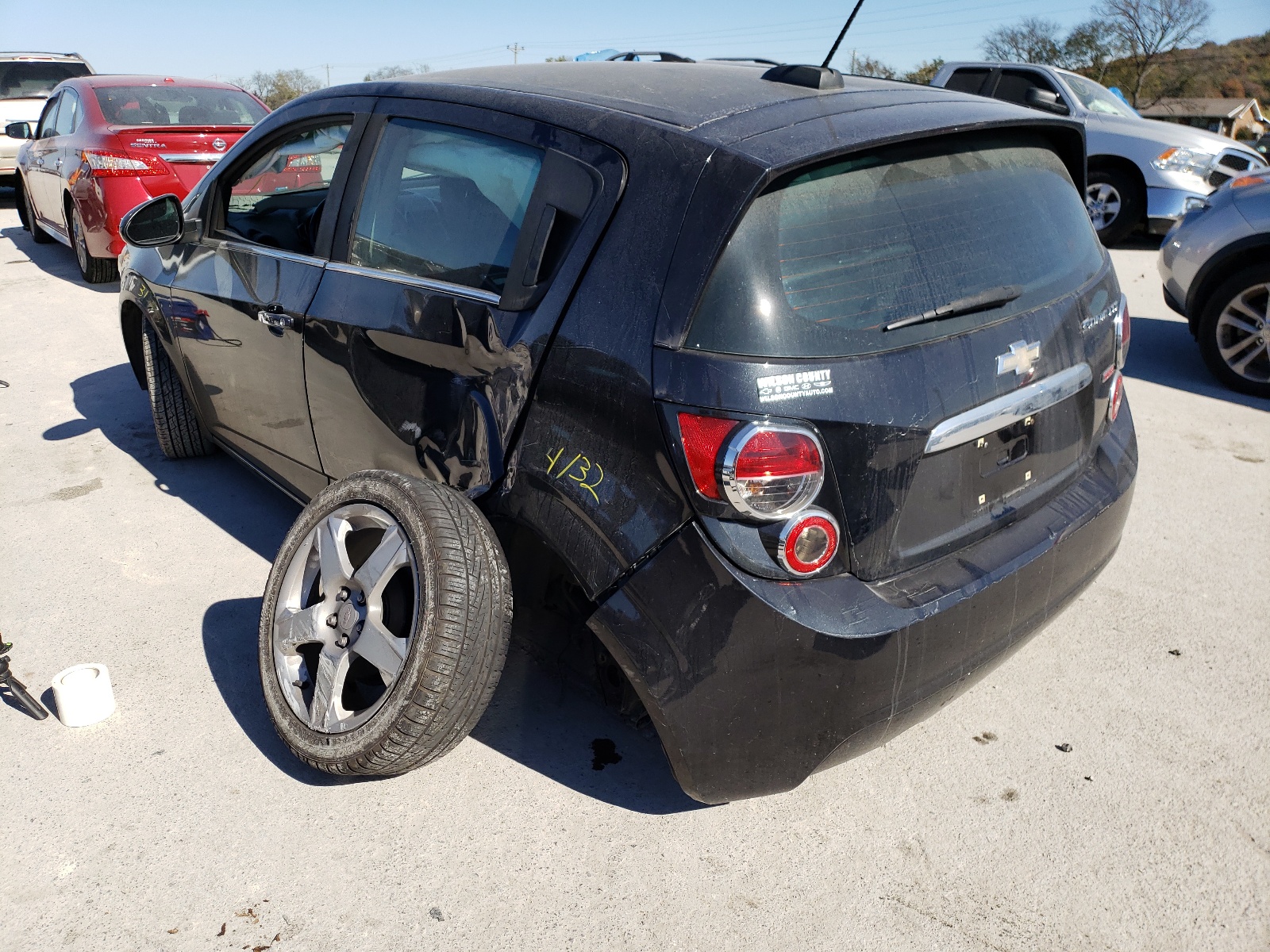 Photo 3 from auction – 2015 CHEVROLET SONIC LTZ with VIN 1G1JE6SB1F4107379