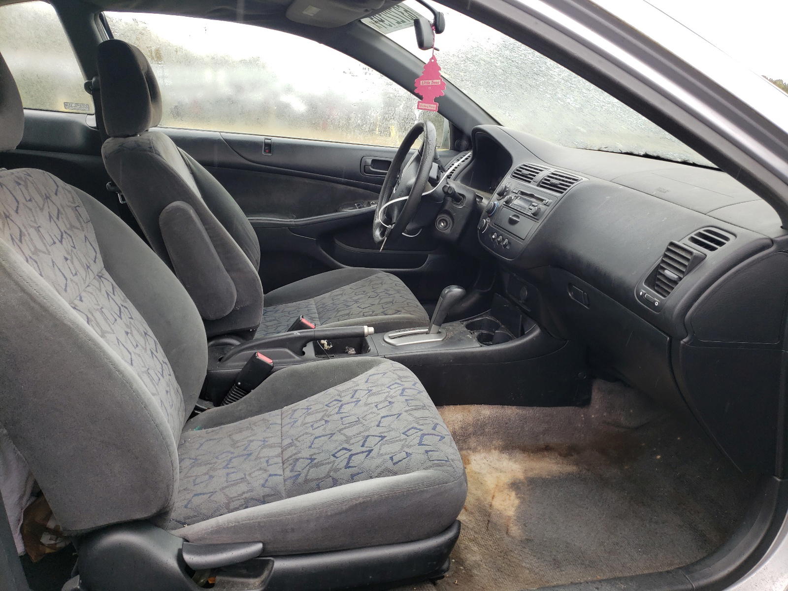 Photo 5 from auction – 2002 HONDA CIVIC with VIN 1HGEM22982L067952