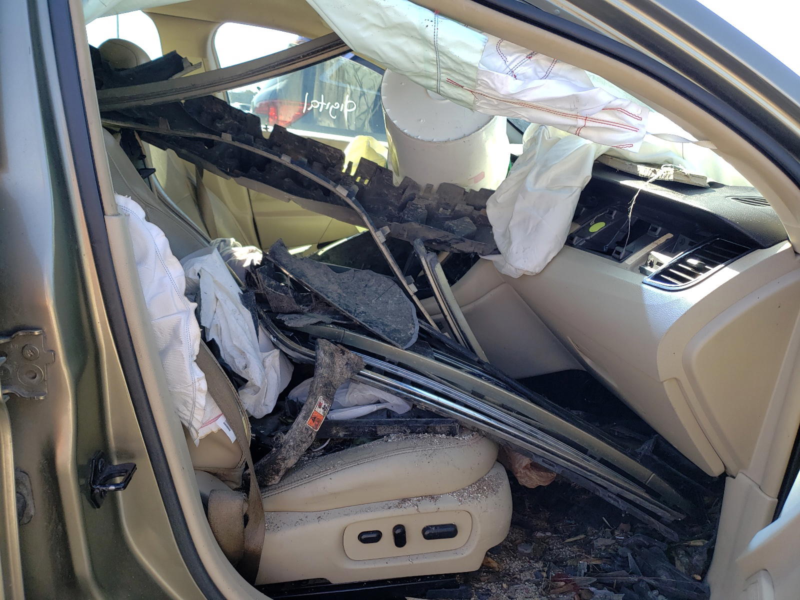 Photo 5 from auction – 2013 FORD TAURUS LIM with VIN 1FAHP2F8XDG226007