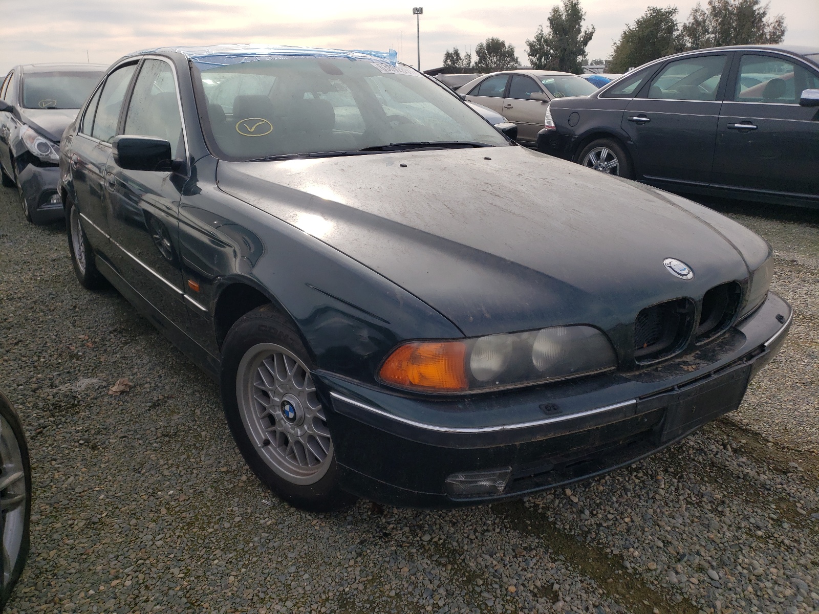 BMW 528 I AUTO 2000 с VIN WBADM6343YGU29155 - Фото с аукциона