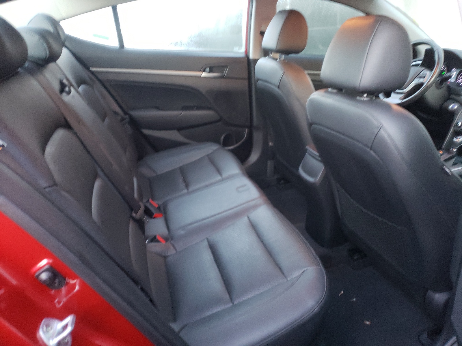 Photo 6 from auction – 2017 HYUNDAI ELANTRA SE with VIN 5NPD84LF2HH033484