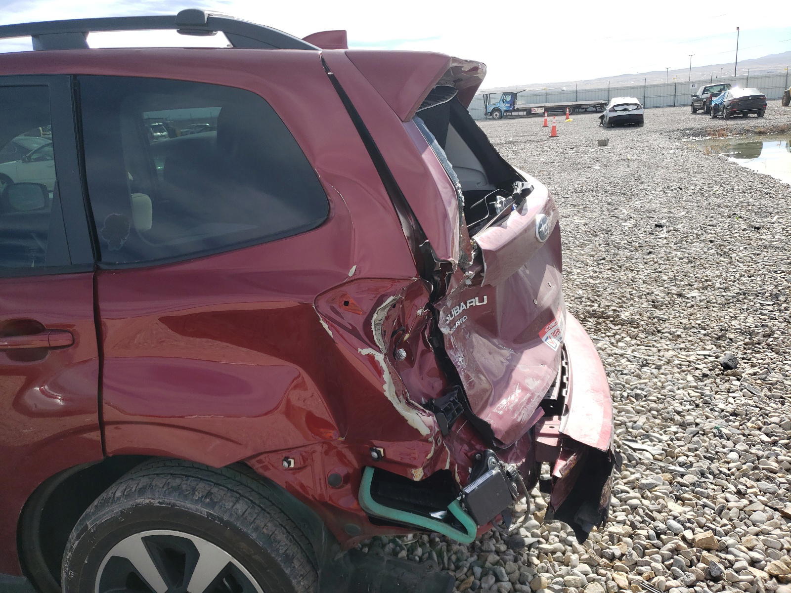 Photo 9 from auction – 2018 SUBARU FORESTER 2 with VIN JF2SJAGC1JH501673