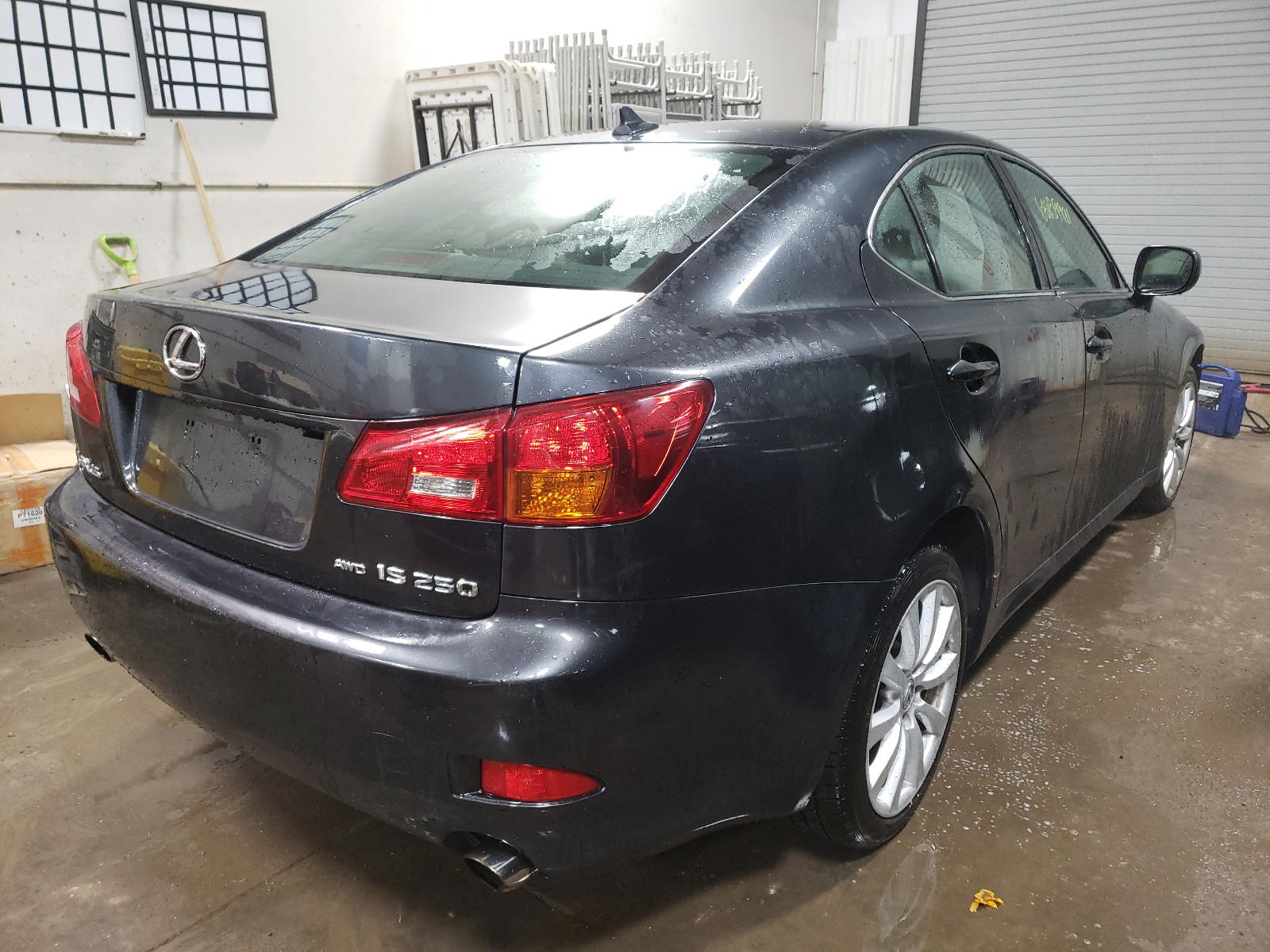 Photo 4 from auction – 2007 LEXUS IS 250 with VIN JTHCK262672015952