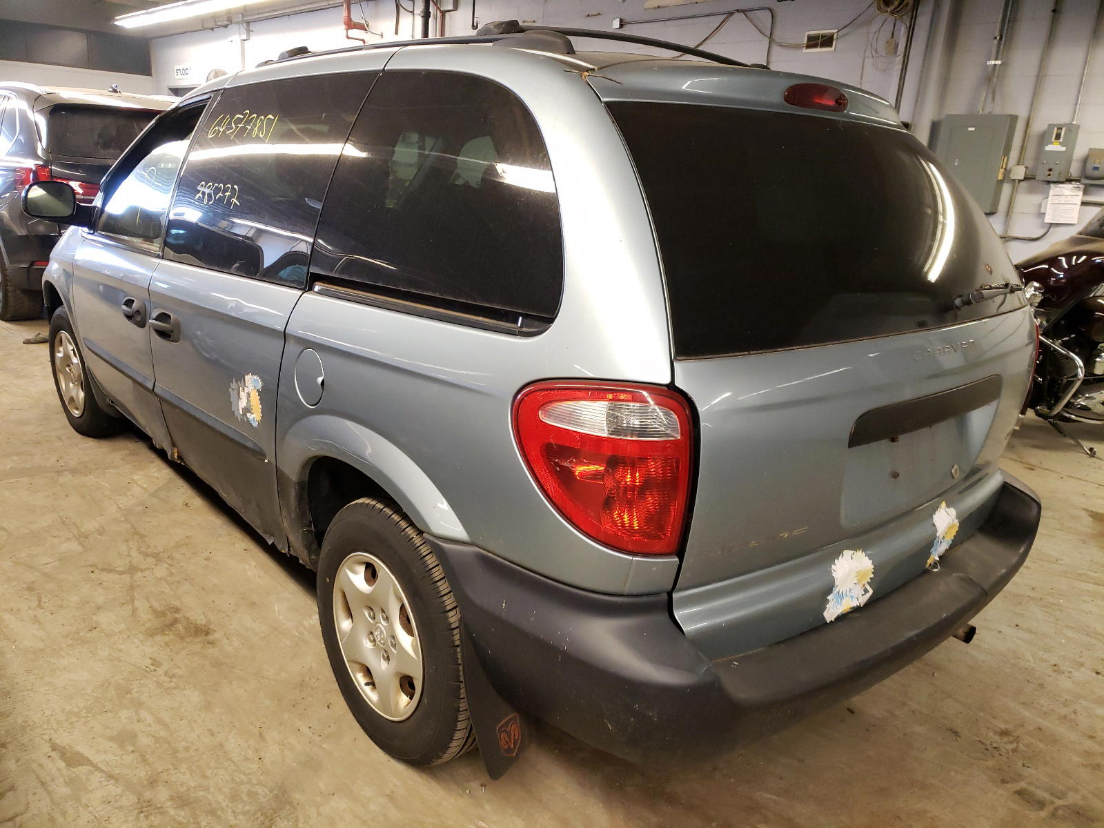 Photo 3 from auction – 2003 DODGE CARAVAN with VIN 1D4GP25343B242892