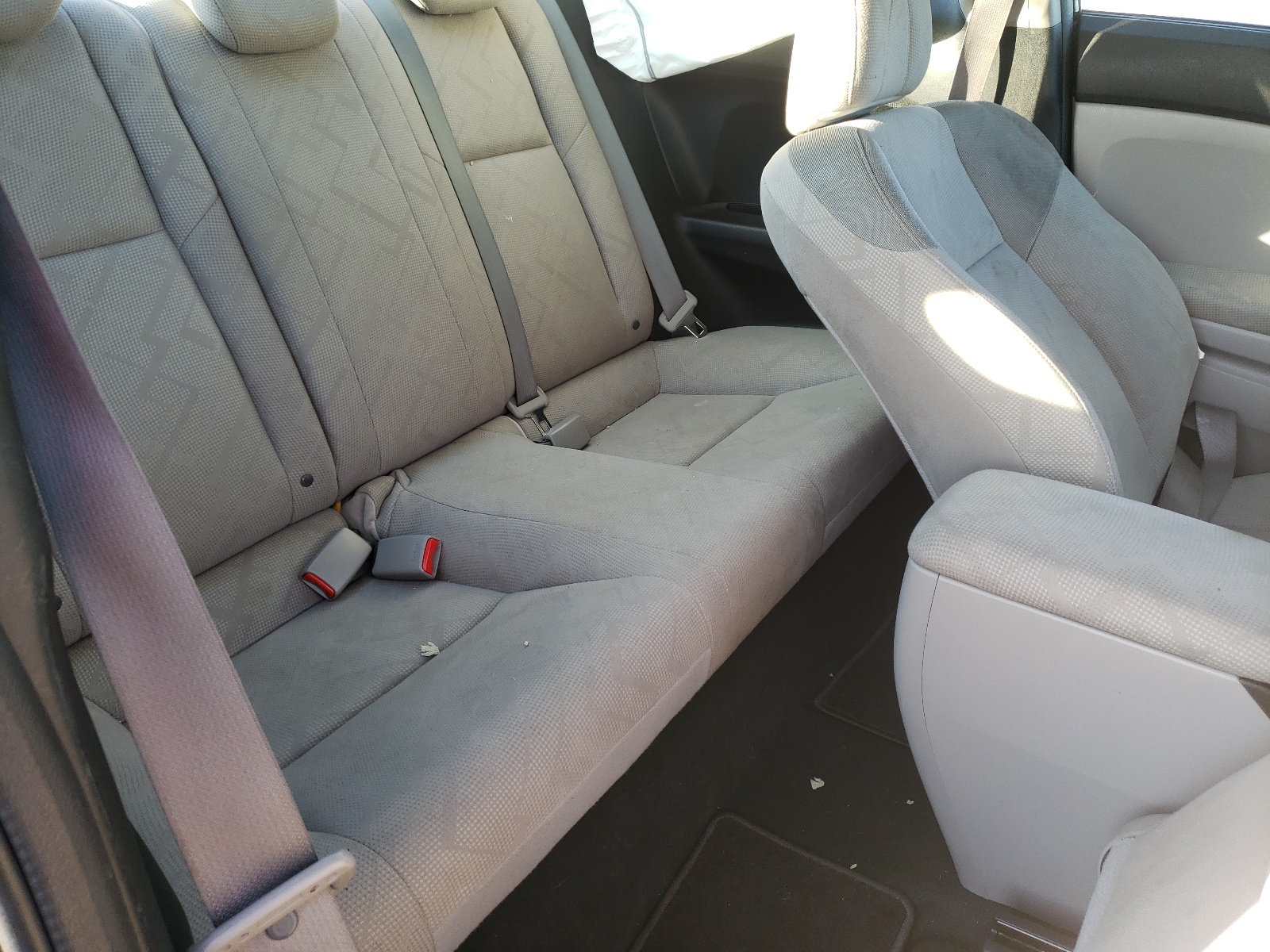 Photo 6 from auction – 2012 HONDA CIVIC EX with VIN 2HGFG3B81CH541652