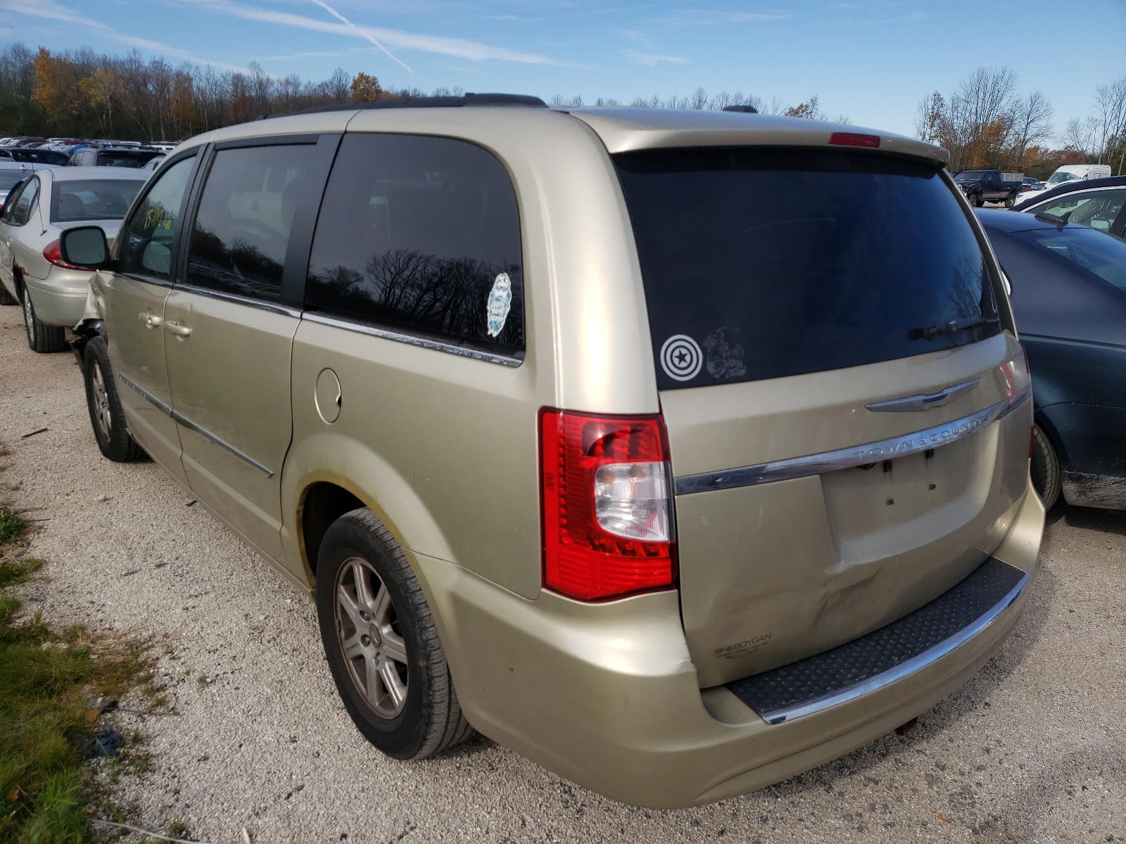 Photo 3 from auction – 2011 CHRYSLER TOWN & COU with VIN 2A4RR5DG0BR675917