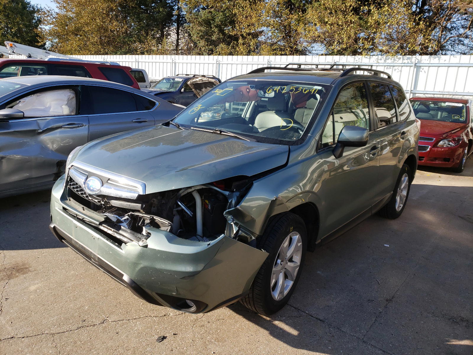 Photo 2 from auction – 2015 SUBARU FORESTER 2 with VIN JF2SJARCXFH418618