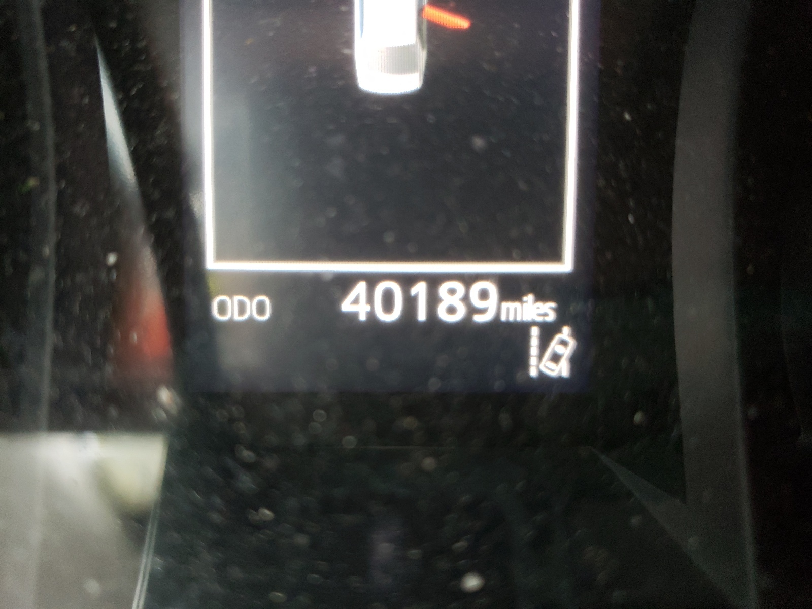 Photo 8 from auction – 2019 TOYOTA CAMRY L with VIN 4T1B11HK2KU257587