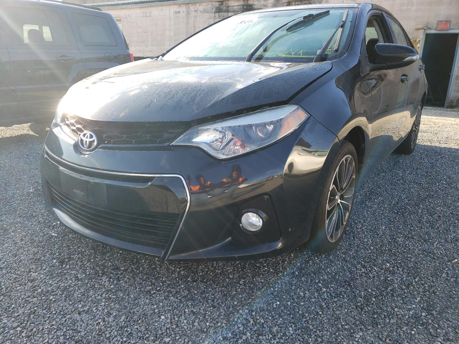 Photo 2 from auction – 2014 TOYOTA COROLLA L with VIN 2T1BURHE1EC083288