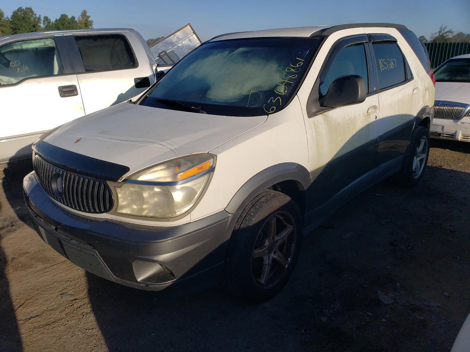 Photo 2 from auction – 2005 BUICK RENDEZVOUS with VIN 3G5DA03E75S536019