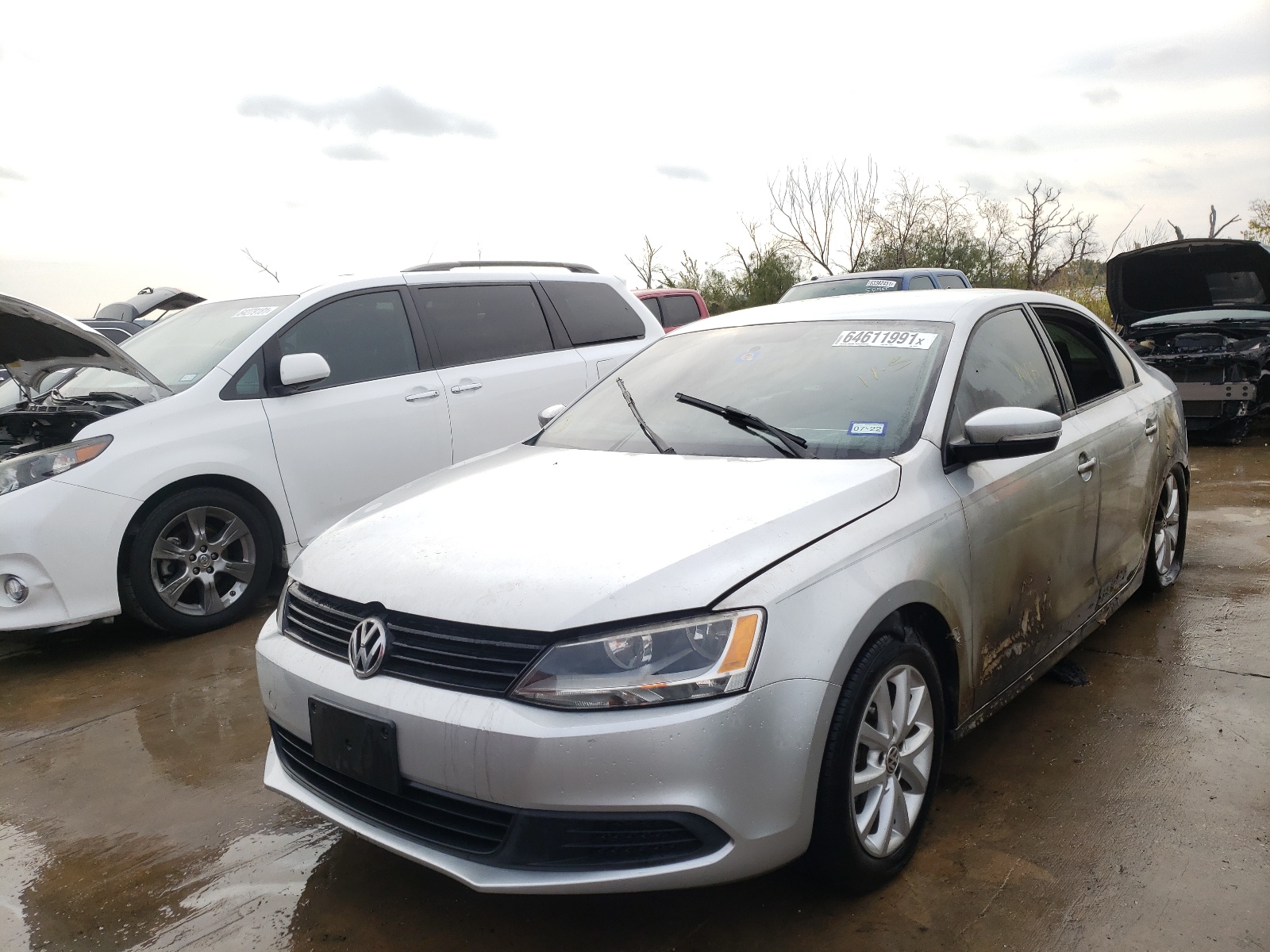 Photo 2 from auction – 2012 VOLKSWAGEN JETTA SE with VIN 3VWDP7AJ3CM383735