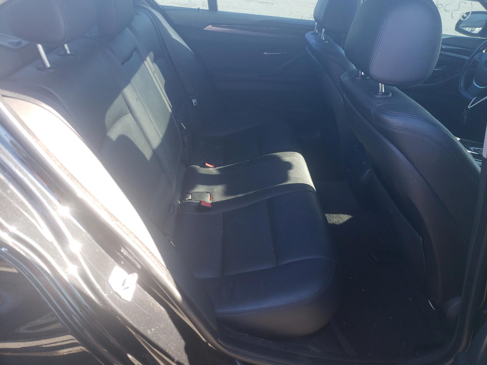 Photo 6 from auction – 2015 BMW 535 XI with VIN WBA5B3C51FD540397