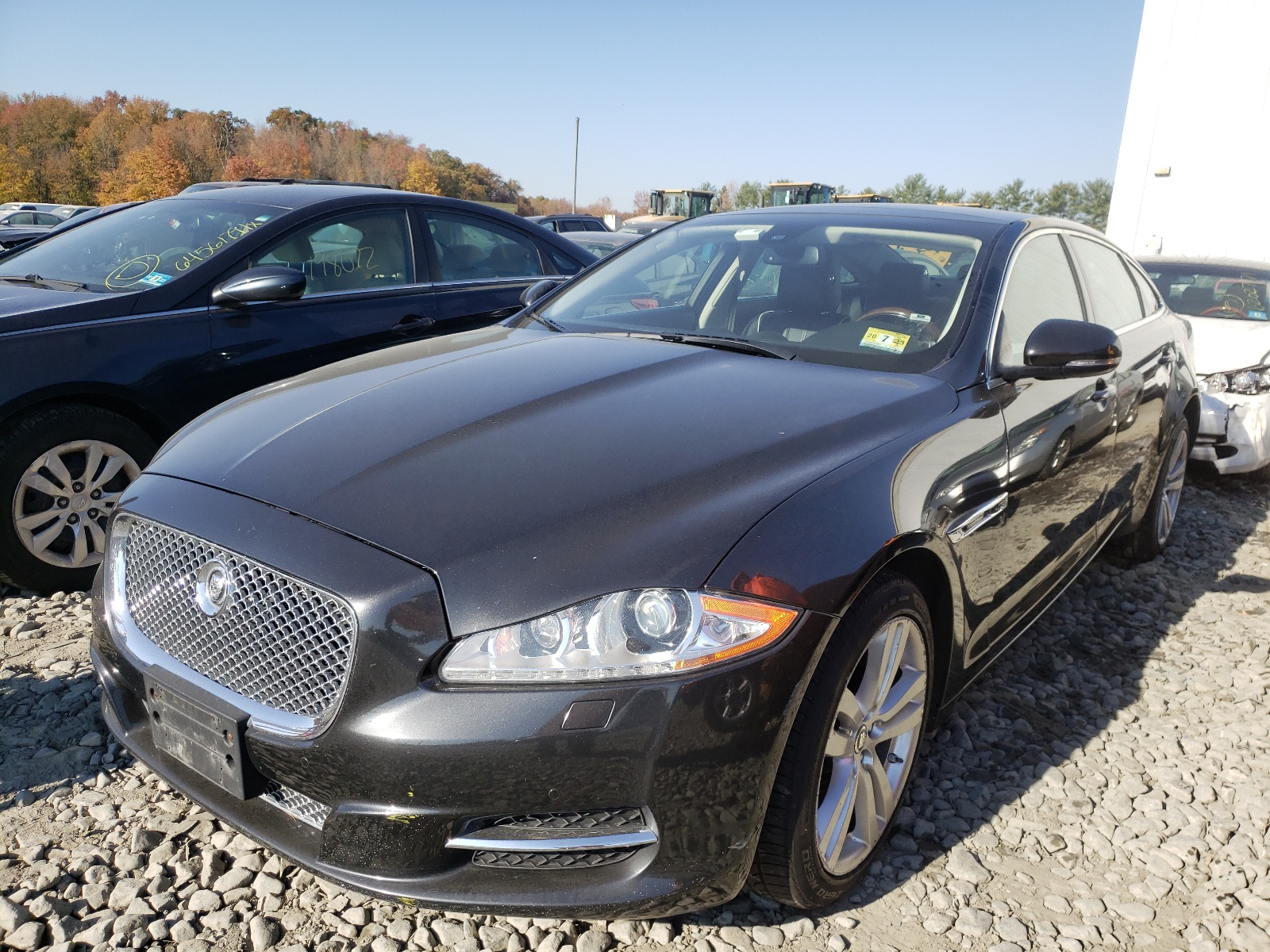 Photo 2 from auction – 2012 JAGUAR XJL with VIN SAJWA2GB0CLV34596