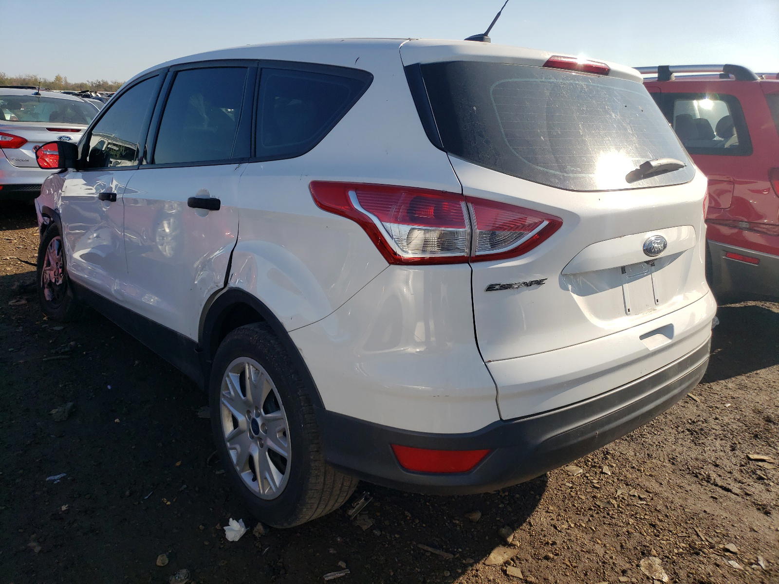 Photo 3 from auction – 2015 FORD ESCAPE S with VIN 1FMCU0F76FUC41001