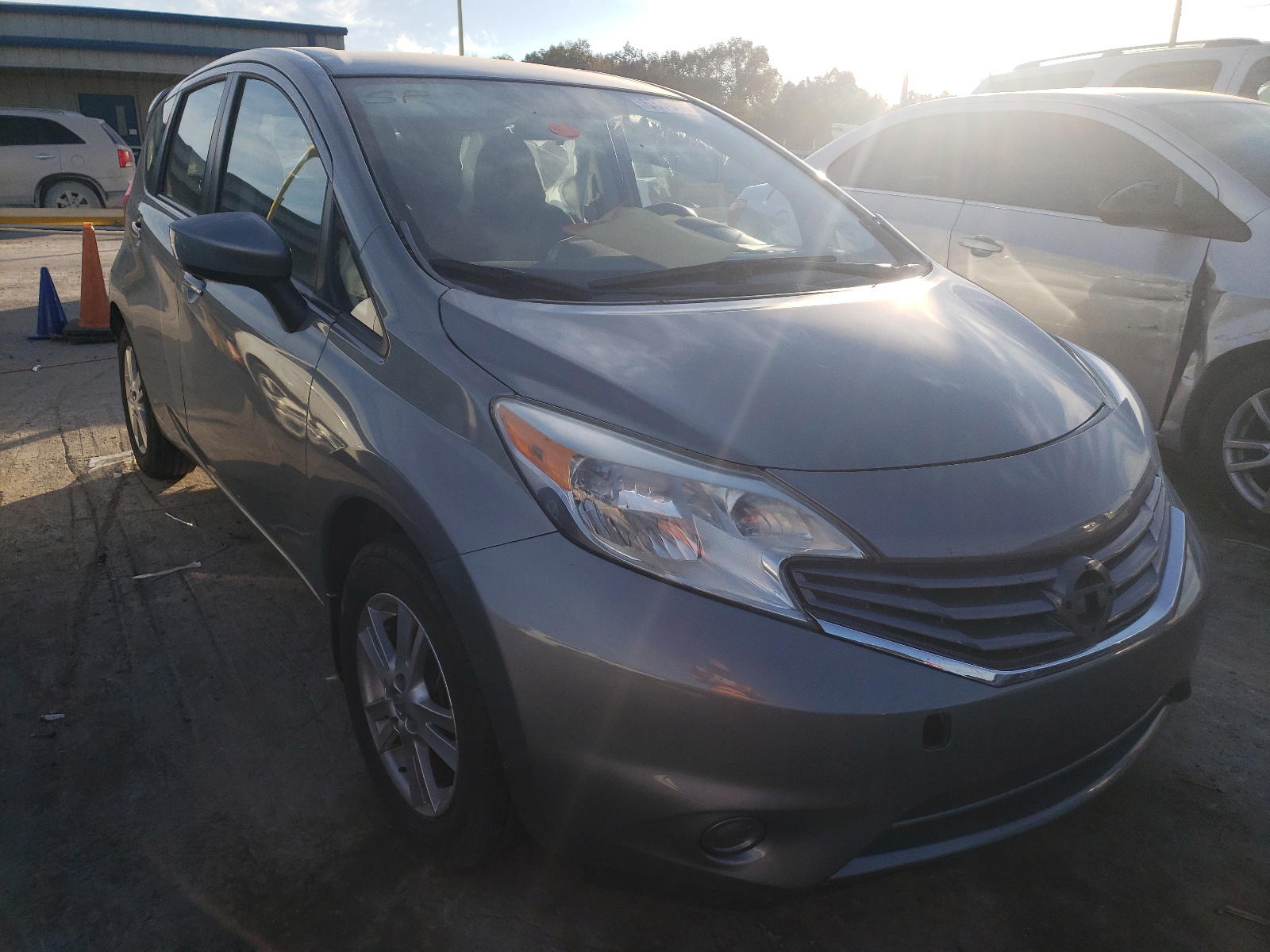 NISSAN VERSA NOTE 2015 with VIN 3N1CE2CP6FL446252 - Photo from auction